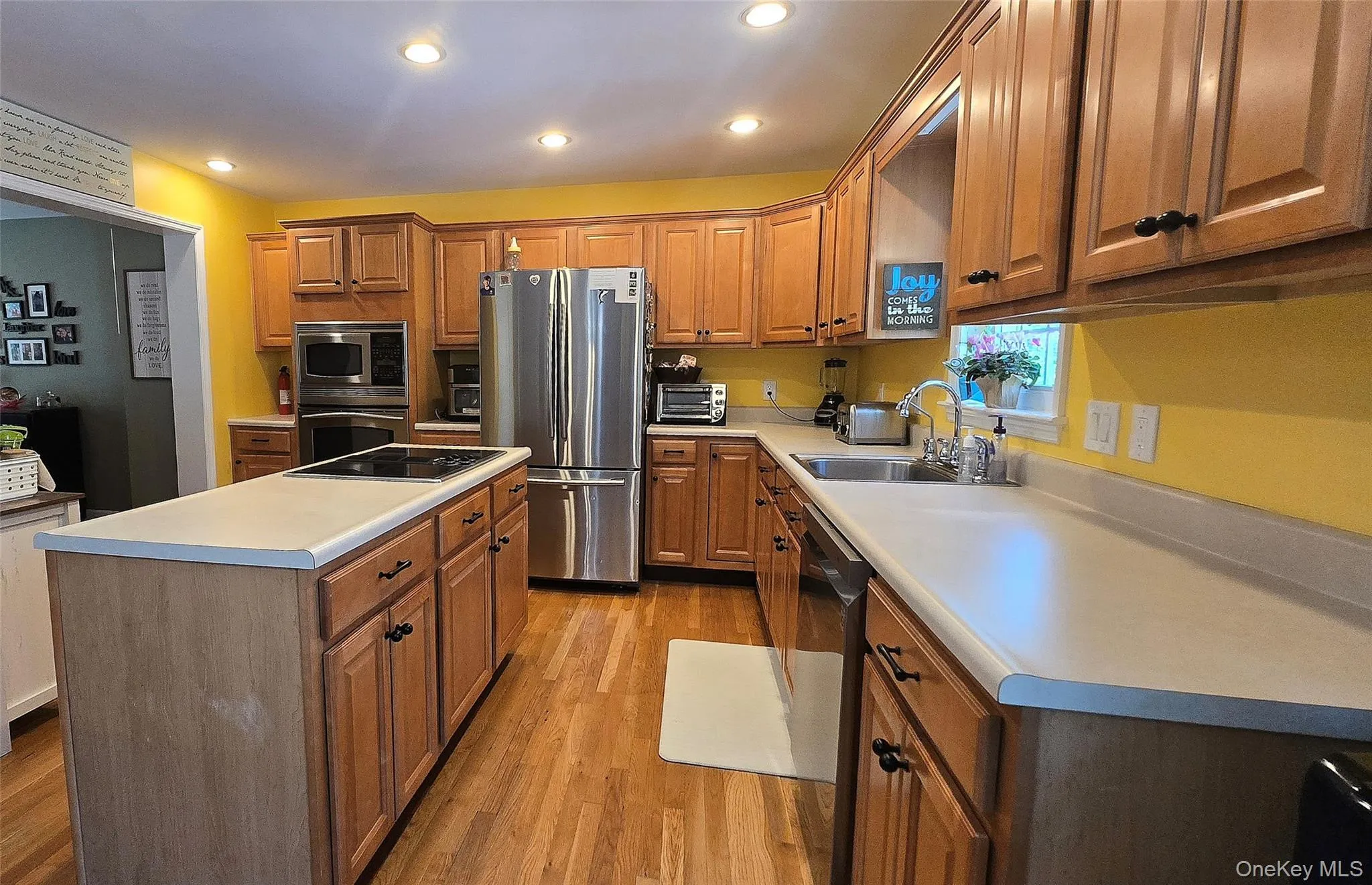 Large kitchen, wonderful to cook in here and gather. Large kitchen, wonderful to cook in here and gather.