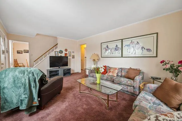 64 Kathwood Road, Yonkers, NY, 3 Bedrooms Bedrooms, 6 Rooms Rooms,1 BathroomBathrooms,Residential,For Rent,Kathwood,0,1010247 64 Kathwood Road, Yonkers, NY, 3 Bedrooms Bedrooms, 6 Rooms Rooms,1 BathroomBathrooms,Residential,For Rent,Kathwood,0,1010247