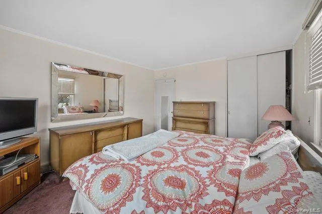64 Kathwood Road, Yonkers, NY, 3 Bedrooms Bedrooms, 6 Rooms Rooms,1 BathroomBathrooms,Residential,For Rent,Kathwood,0,1010247 64 Kathwood Road, Yonkers, NY, 3 Bedrooms Bedrooms, 6 Rooms Rooms,1 BathroomBathrooms,Residential,For Rent,Kathwood,0,1010247