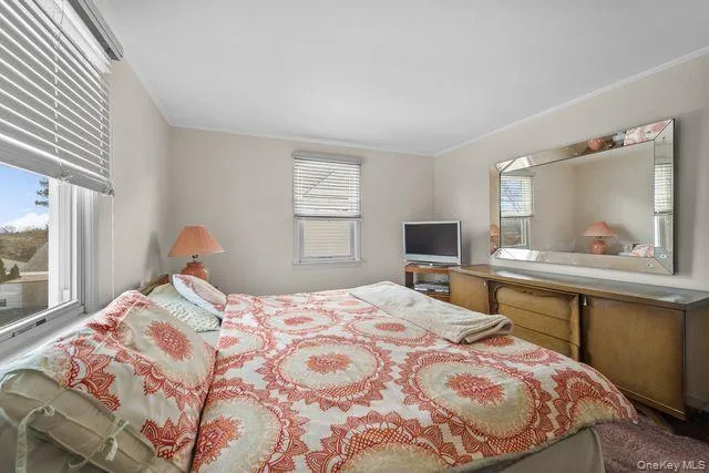 64 Kathwood Road, Yonkers, NY, 3 Bedrooms Bedrooms, 6 Rooms Rooms,1 BathroomBathrooms,Residential,For Rent,Kathwood,0,1010247 64 Kathwood Road, Yonkers, NY, 3 Bedrooms Bedrooms, 6 Rooms Rooms,1 BathroomBathrooms,Residential,For Rent,Kathwood,0,1010247