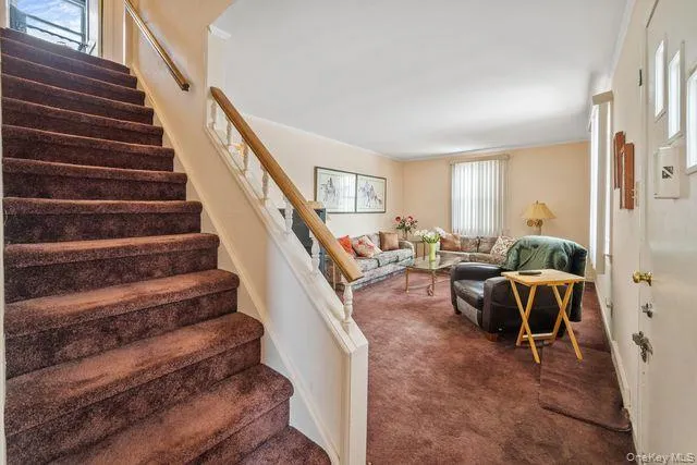 64 Kathwood Road, Yonkers, NY, 3 Bedrooms Bedrooms, 6 Rooms Rooms,1 BathroomBathrooms,Residential,For Rent,Kathwood,0,1010247 64 Kathwood Road, Yonkers, NY, 3 Bedrooms Bedrooms, 6 Rooms Rooms,1 BathroomBathrooms,Residential,For Rent,Kathwood,0,1010247