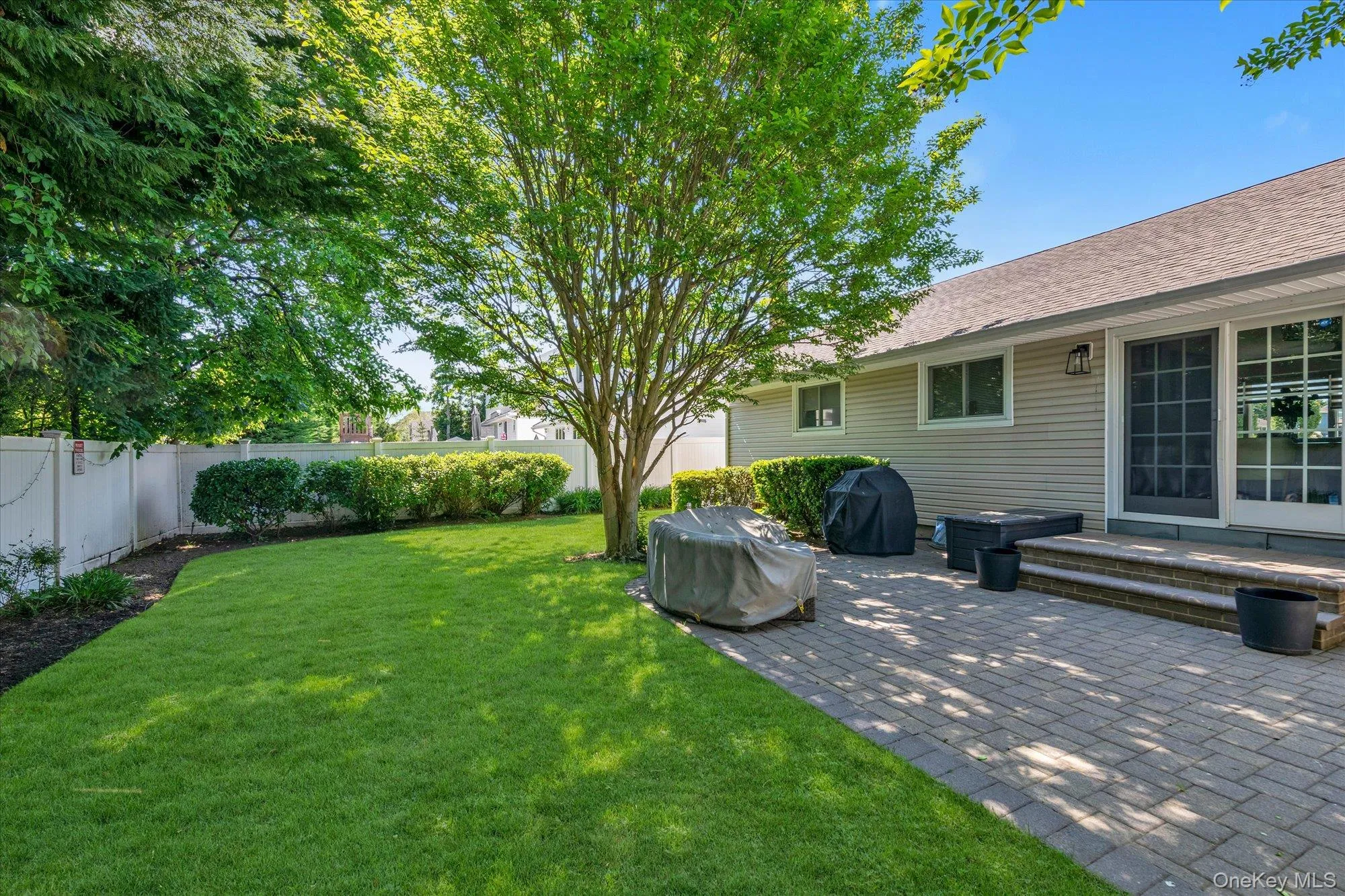 146 Saint Marks Place, Oyster Bay, NY, 3 Bedrooms Bedrooms, 7 Rooms Rooms,1 BathroomBathrooms,Residential,For Rent,Saint Marks,0,1010250 146 Saint Marks Place, Oyster Bay, NY, 3 Bedrooms Bedrooms, 7 Rooms Rooms,1 BathroomBathrooms,Residential,For Rent,Saint Marks,0,1010250