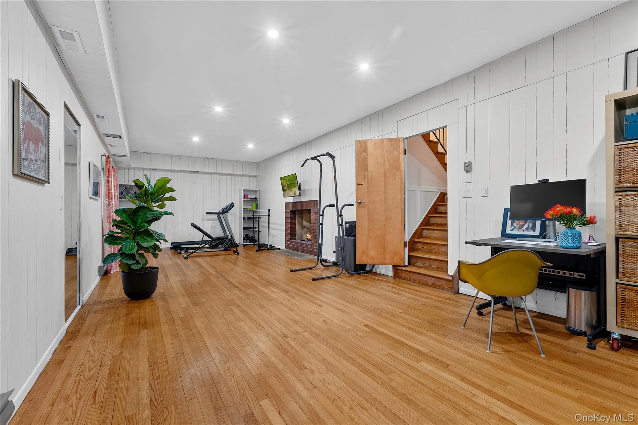 2 Sherwood Place, Greenburgh, NY, 4 Bedrooms Bedrooms, 7 Rooms Rooms,3 BathroomsBathrooms,Residential,For Rent,Sherwood,0,1010251 2 Sherwood Place, Greenburgh, NY, 4 Bedrooms Bedrooms, 7 Rooms Rooms,3 BathroomsBathrooms,Residential,For Rent,Sherwood,0,1010251