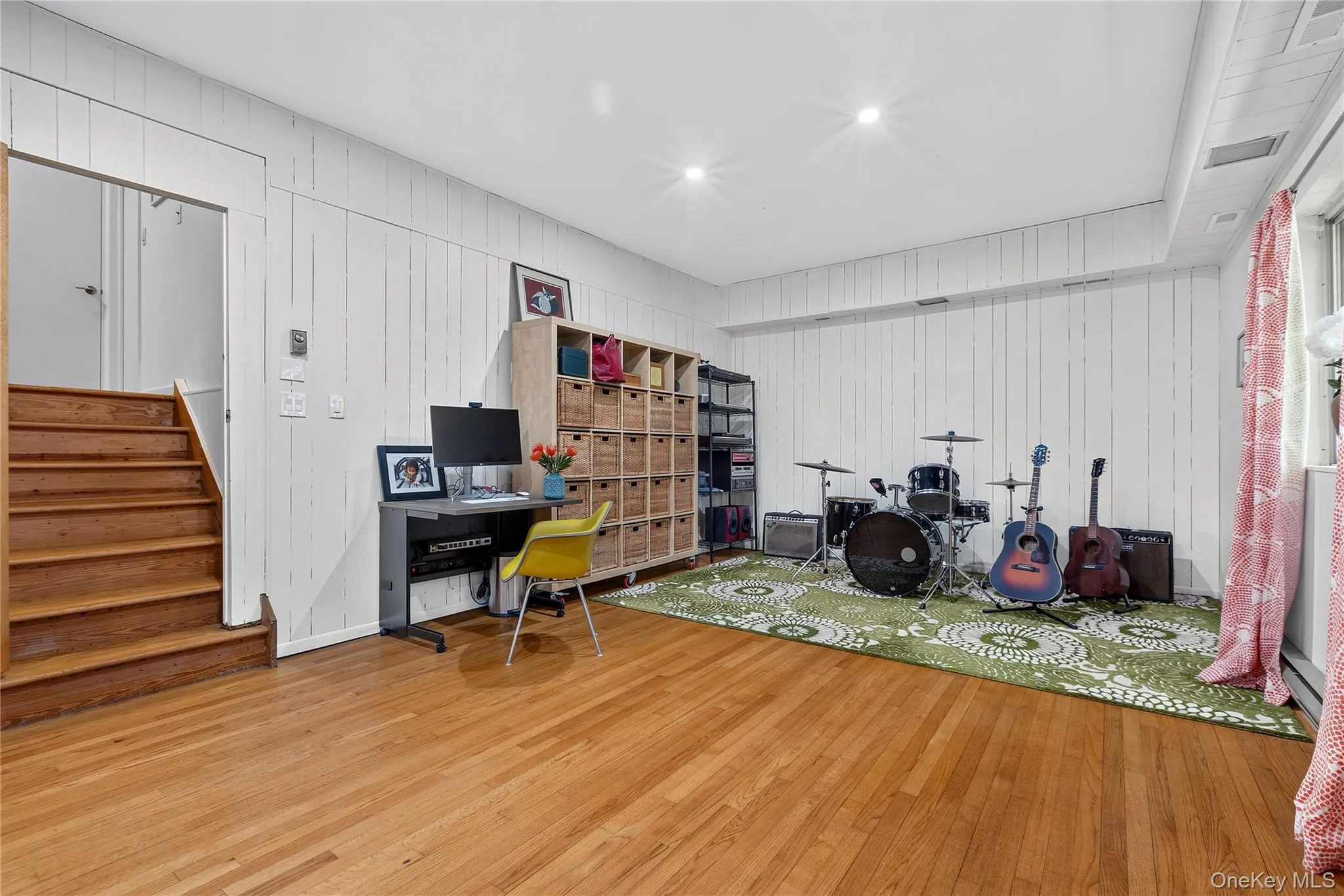 2 Sherwood Place, Greenburgh, NY, 4 Bedrooms Bedrooms, 7 Rooms Rooms,3 BathroomsBathrooms,Residential,For Rent,Sherwood,0,1010251 2 Sherwood Place, Greenburgh, NY, 4 Bedrooms Bedrooms, 7 Rooms Rooms,3 BathroomsBathrooms,Residential,For Rent,Sherwood,0,1010251
