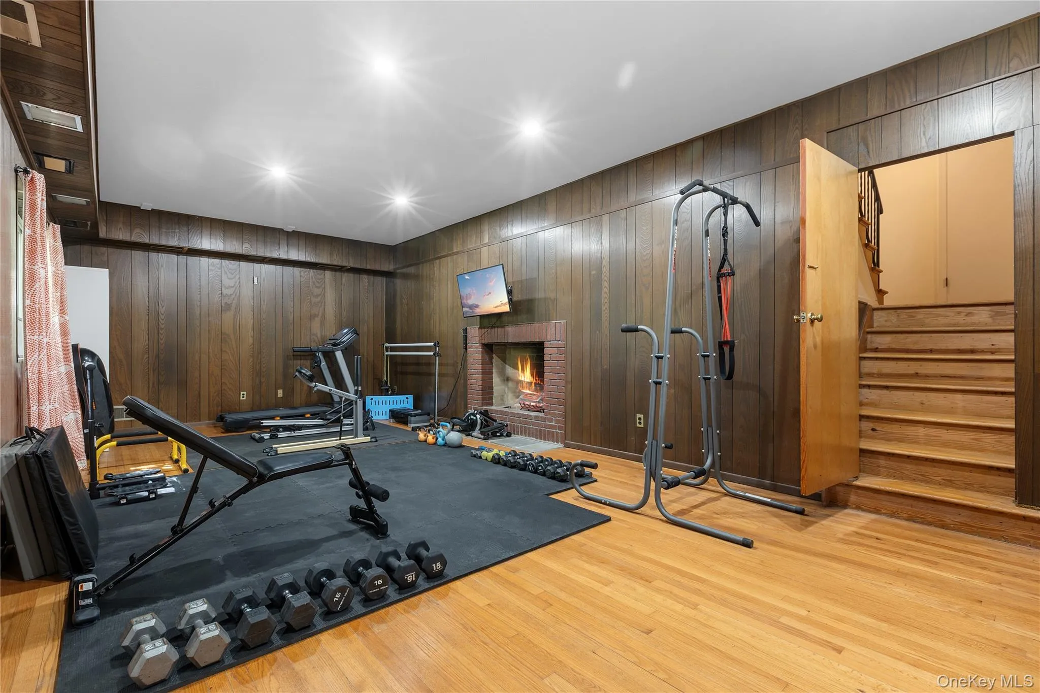 2 Sherwood Place, Greenburgh, NY, 4 Bedrooms Bedrooms, 7 Rooms Rooms,3 BathroomsBathrooms,Residential,For Rent,Sherwood,0,1010251 2 Sherwood Place, Greenburgh, NY, 4 Bedrooms Bedrooms, 7 Rooms Rooms,3 BathroomsBathrooms,Residential,For Rent,Sherwood,0,1010251