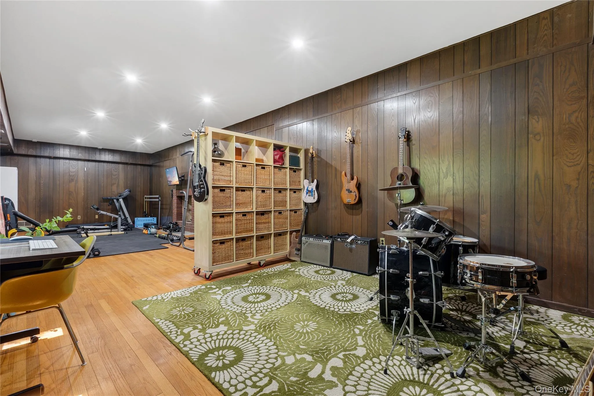2 Sherwood Place, Greenburgh, NY, 4 Bedrooms Bedrooms, 7 Rooms Rooms,3 BathroomsBathrooms,Residential,For Rent,Sherwood,0,1010251 2 Sherwood Place, Greenburgh, NY, 4 Bedrooms Bedrooms, 7 Rooms Rooms,3 BathroomsBathrooms,Residential,For Rent,Sherwood,0,1010251