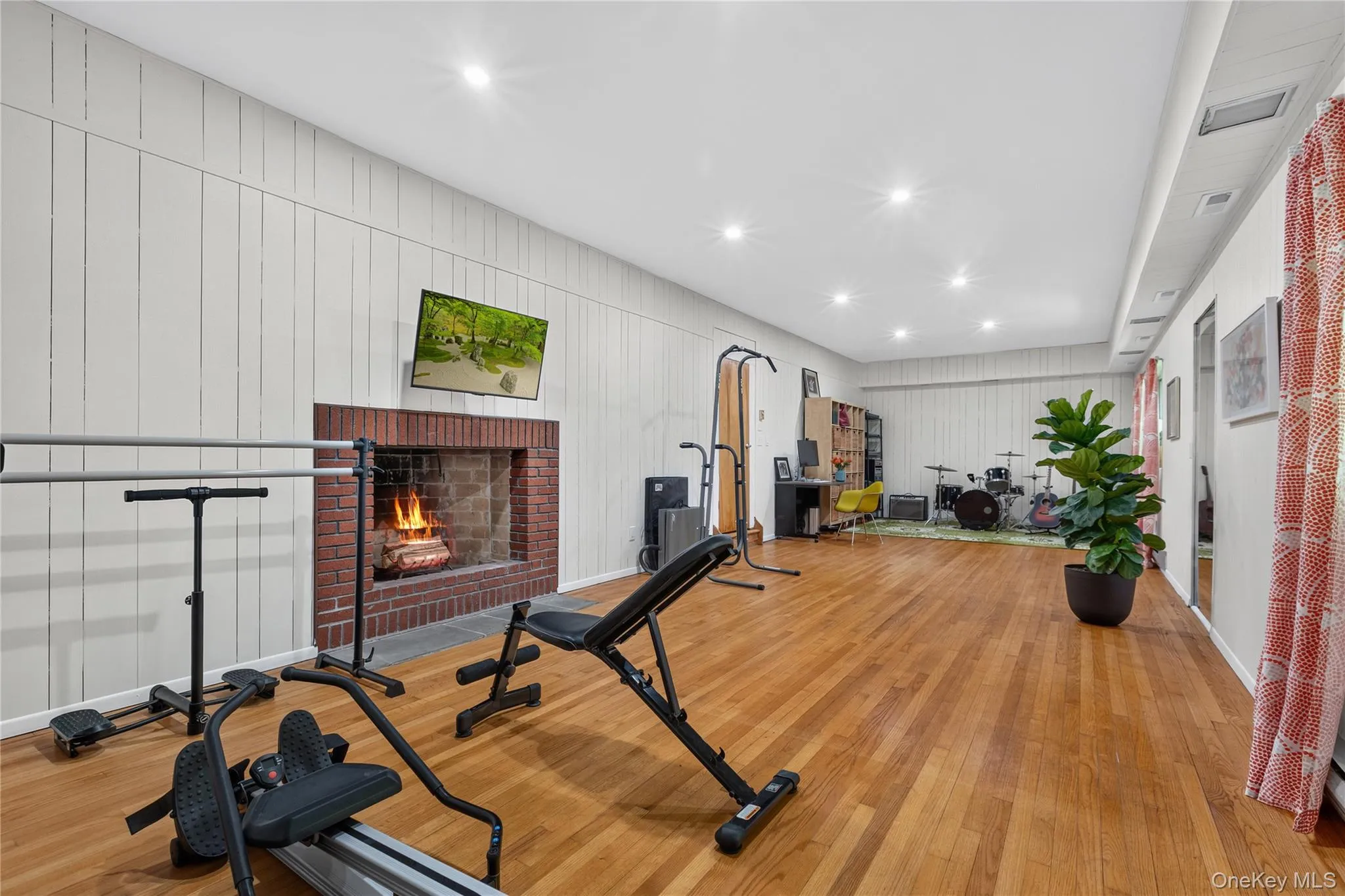 2 Sherwood Place, Greenburgh, NY, 4 Bedrooms Bedrooms, 7 Rooms Rooms,3 BathroomsBathrooms,Residential,For Rent,Sherwood,0,1010251 2 Sherwood Place, Greenburgh, NY, 4 Bedrooms Bedrooms, 7 Rooms Rooms,3 BathroomsBathrooms,Residential,For Rent,Sherwood,0,1010251