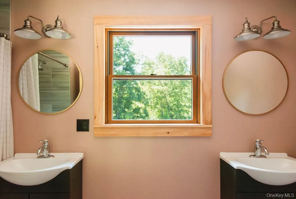 76 Woodlands Trail, Clinton, NY, 4 Bedrooms Bedrooms, 6 Rooms Rooms,2 BathroomsBathrooms,Residential,For Rent,Woodlands,0,1010254 76 Woodlands Trail, Clinton, NY, 4 Bedrooms Bedrooms, 6 Rooms Rooms,2 BathroomsBathrooms,Residential,For Rent,Woodlands,0,1010254