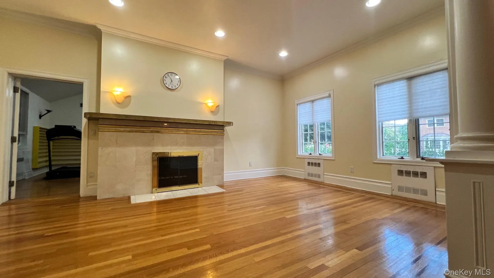 9 Nassau Drive, North Hempstead, NY, 5 Bedrooms Bedrooms, 11 Rooms Rooms,3 BathroomsBathrooms,Residential,For Rent,Nassau,0,1010256 9 Nassau Drive, North Hempstead, NY, 5 Bedrooms Bedrooms, 11 Rooms Rooms,3 BathroomsBathrooms,Residential,For Rent,Nassau,0,1010256