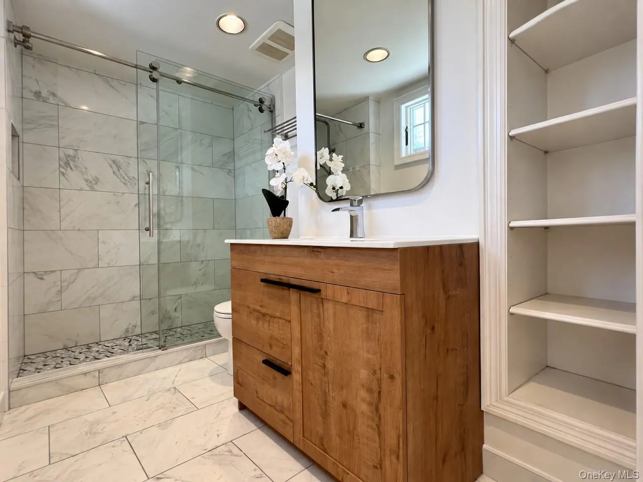 9 Nassau Drive, North Hempstead, NY, 5 Bedrooms Bedrooms, 11 Rooms Rooms,3 BathroomsBathrooms,Residential,For Rent,Nassau,0,1010256 9 Nassau Drive, North Hempstead, NY, 5 Bedrooms Bedrooms, 11 Rooms Rooms,3 BathroomsBathrooms,Residential,For Rent,Nassau,0,1010256