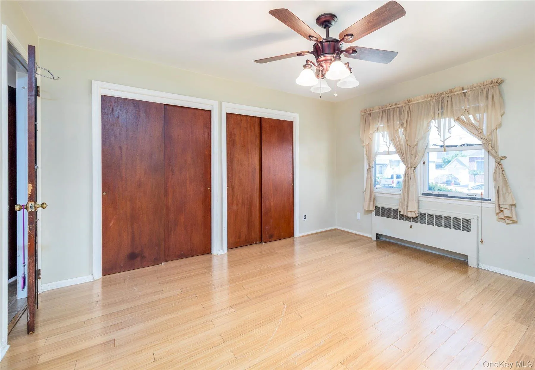 1329 Globe Avenue, Hempstead, NY, 4 Bedrooms Bedrooms, 8 Rooms Rooms,2 BathroomsBathrooms,Residential,For Rent,Globe,0,1010268 1329 Globe Avenue, Hempstead, NY, 4 Bedrooms Bedrooms, 8 Rooms Rooms,2 BathroomsBathrooms,Residential,For Rent,Globe,0,1010268