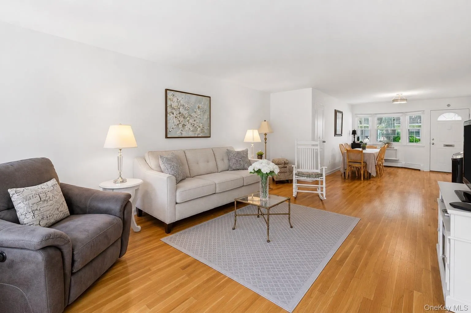 3902 Wilshire Lane, Islip, NY, 1 Bedroom Bedrooms, 4 Rooms Rooms,1 BathroomBathrooms,Residential,For Rent,Wilshire,0,1010272 3902 Wilshire Lane, Islip, NY, 1 Bedroom Bedrooms, 4 Rooms Rooms,1 BathroomBathrooms,Residential,For Rent,Wilshire,0,1010272