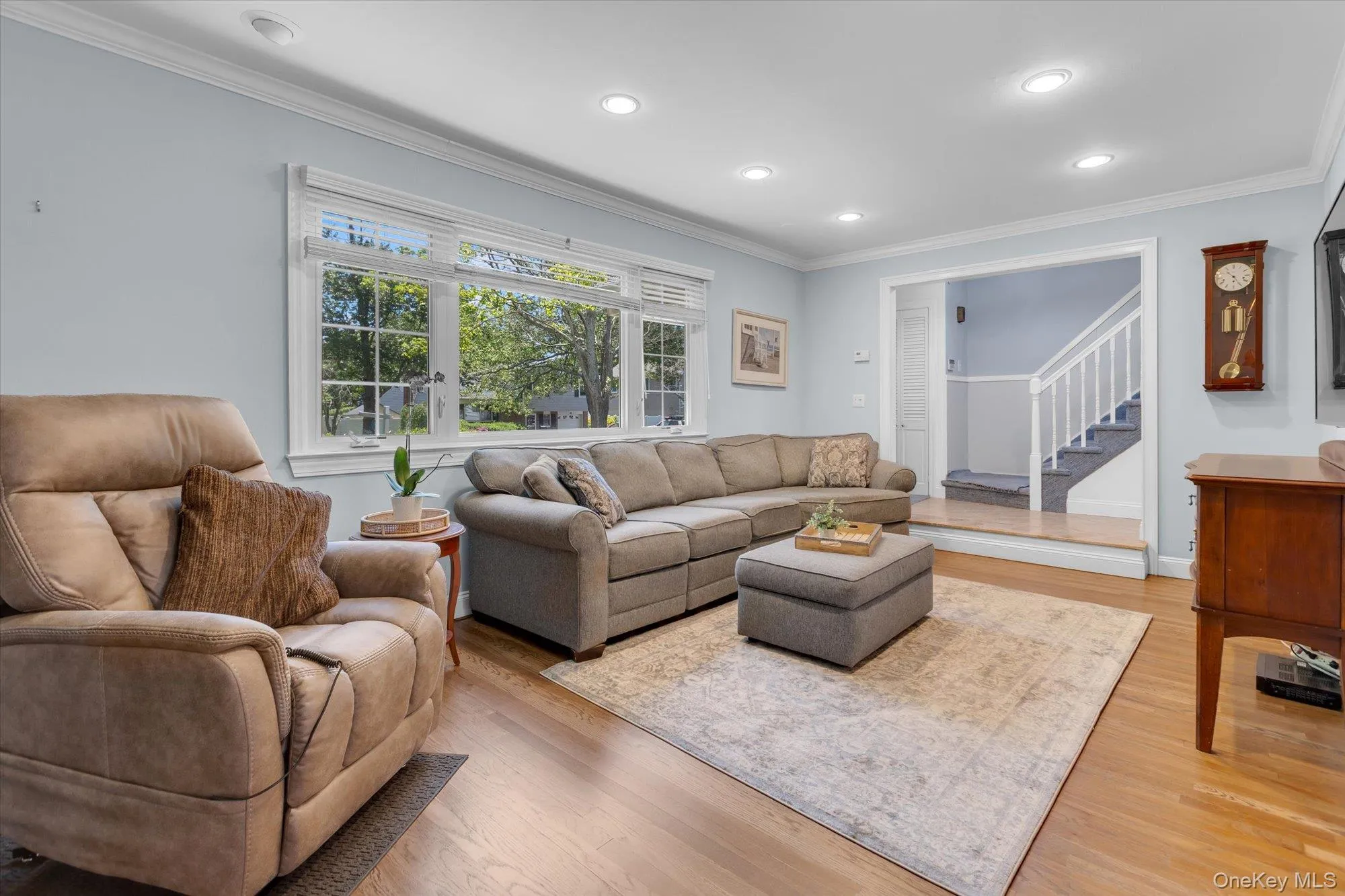25 Arrowwood Lane, Huntington, NY, 4 Bedrooms Bedrooms, 8 Rooms Rooms,2 BathroomsBathrooms,Residential,For Rent,Arrowwood,0,1010273 25 Arrowwood Lane, Huntington, NY, 4 Bedrooms Bedrooms, 8 Rooms Rooms,2 BathroomsBathrooms,Residential,For Rent,Arrowwood,0,1010273