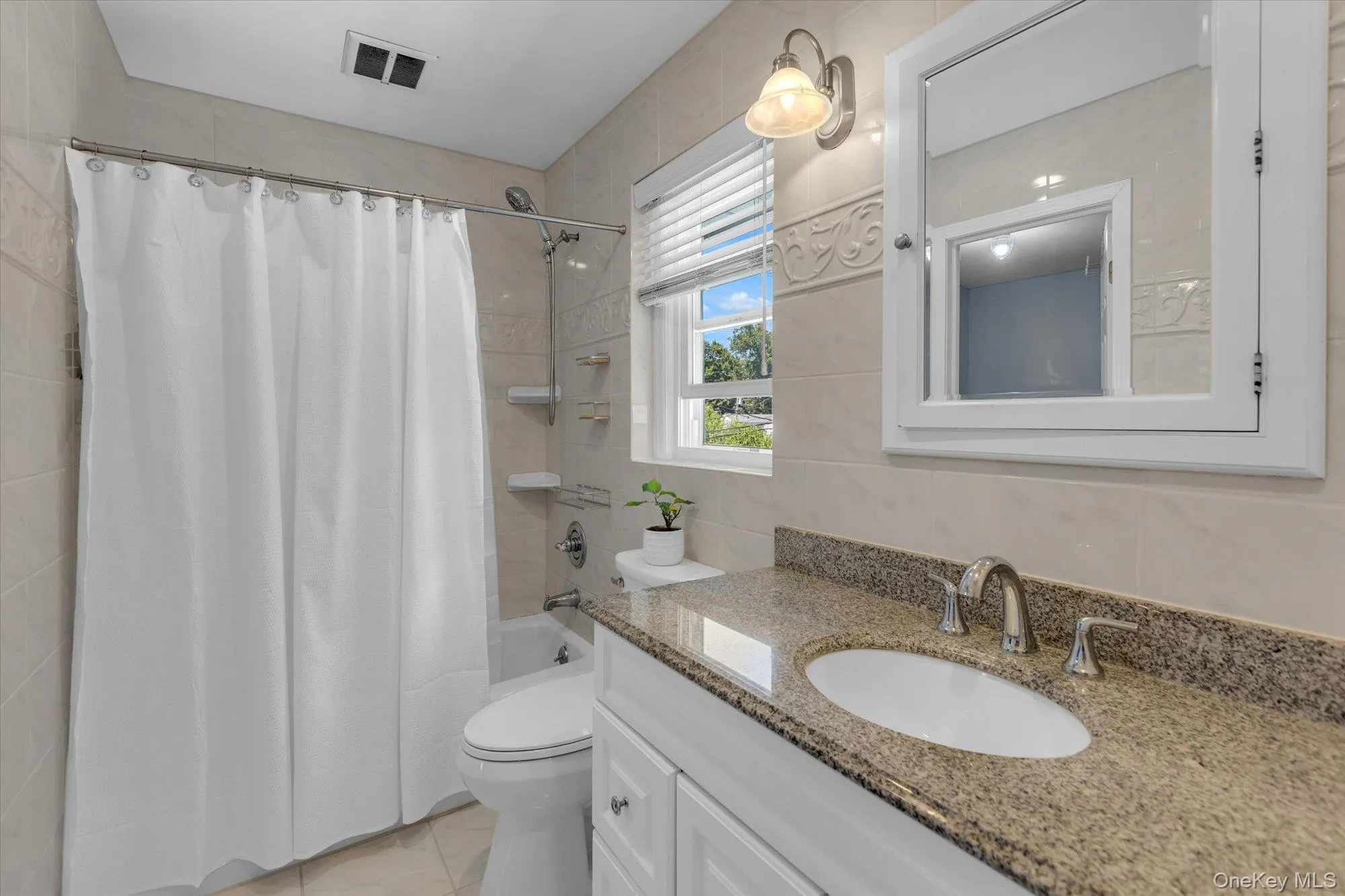 25 Arrowwood Lane, Huntington, NY, 4 Bedrooms Bedrooms, 8 Rooms Rooms,2 BathroomsBathrooms,Residential,For Rent,Arrowwood,0,1010273 25 Arrowwood Lane, Huntington, NY, 4 Bedrooms Bedrooms, 8 Rooms Rooms,2 BathroomsBathrooms,Residential,For Rent,Arrowwood,0,1010273