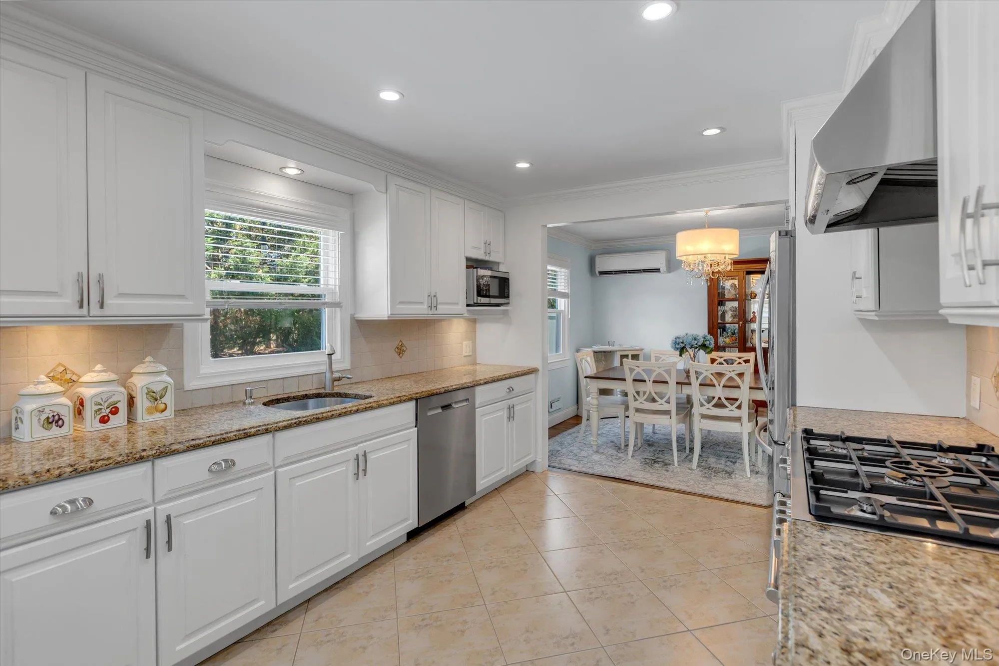 25 Arrowwood Lane, Huntington, NY, 4 Bedrooms Bedrooms, 8 Rooms Rooms,2 BathroomsBathrooms,Residential,For Rent,Arrowwood,0,1010273 25 Arrowwood Lane, Huntington, NY, 4 Bedrooms Bedrooms, 8 Rooms Rooms,2 BathroomsBathrooms,Residential,For Rent,Arrowwood,0,1010273