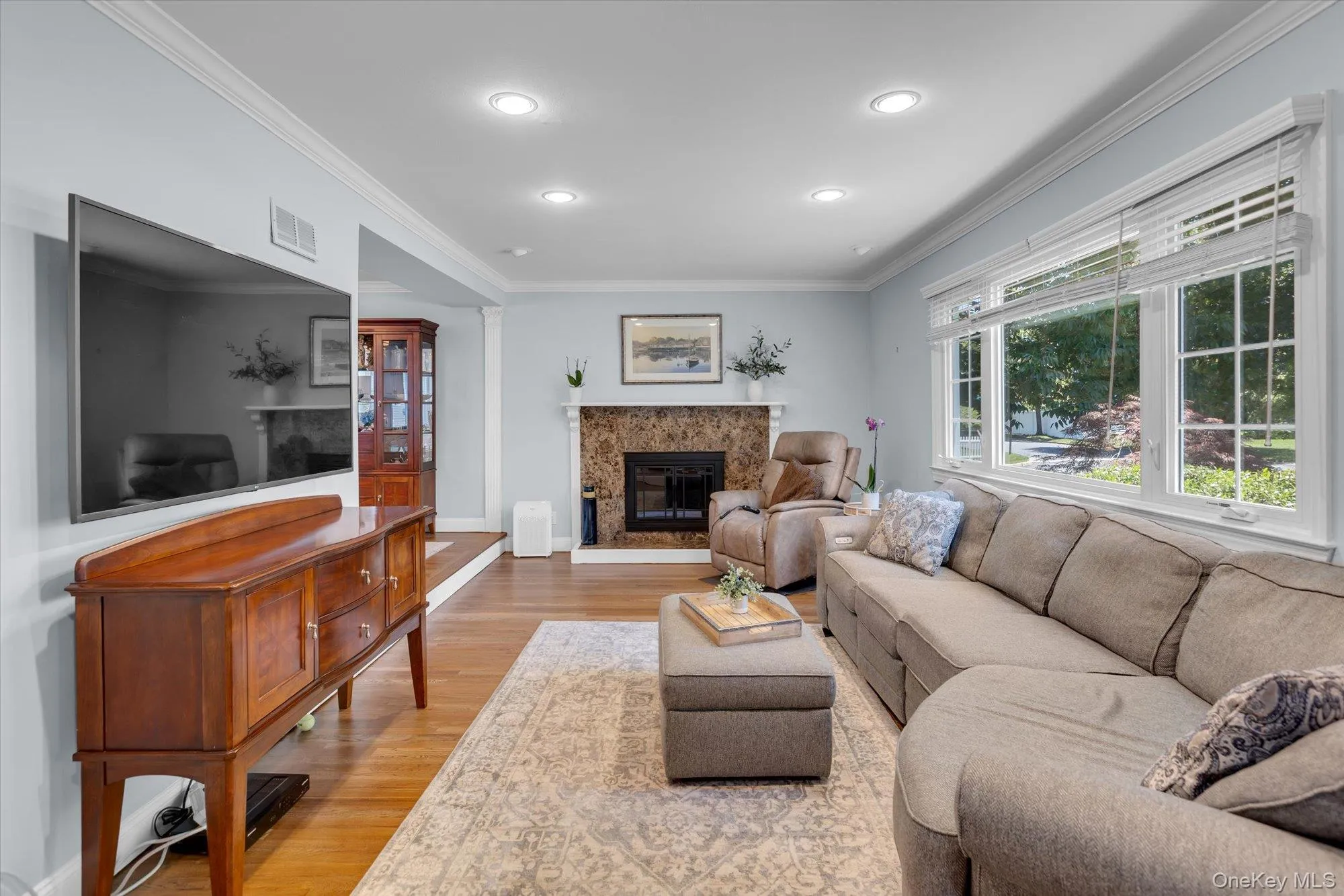 25 Arrowwood Lane, Huntington, NY, 4 Bedrooms Bedrooms, 8 Rooms Rooms,2 BathroomsBathrooms,Residential,For Rent,Arrowwood,0,1010273 25 Arrowwood Lane, Huntington, NY, 4 Bedrooms Bedrooms, 8 Rooms Rooms,2 BathroomsBathrooms,Residential,For Rent,Arrowwood,0,1010273