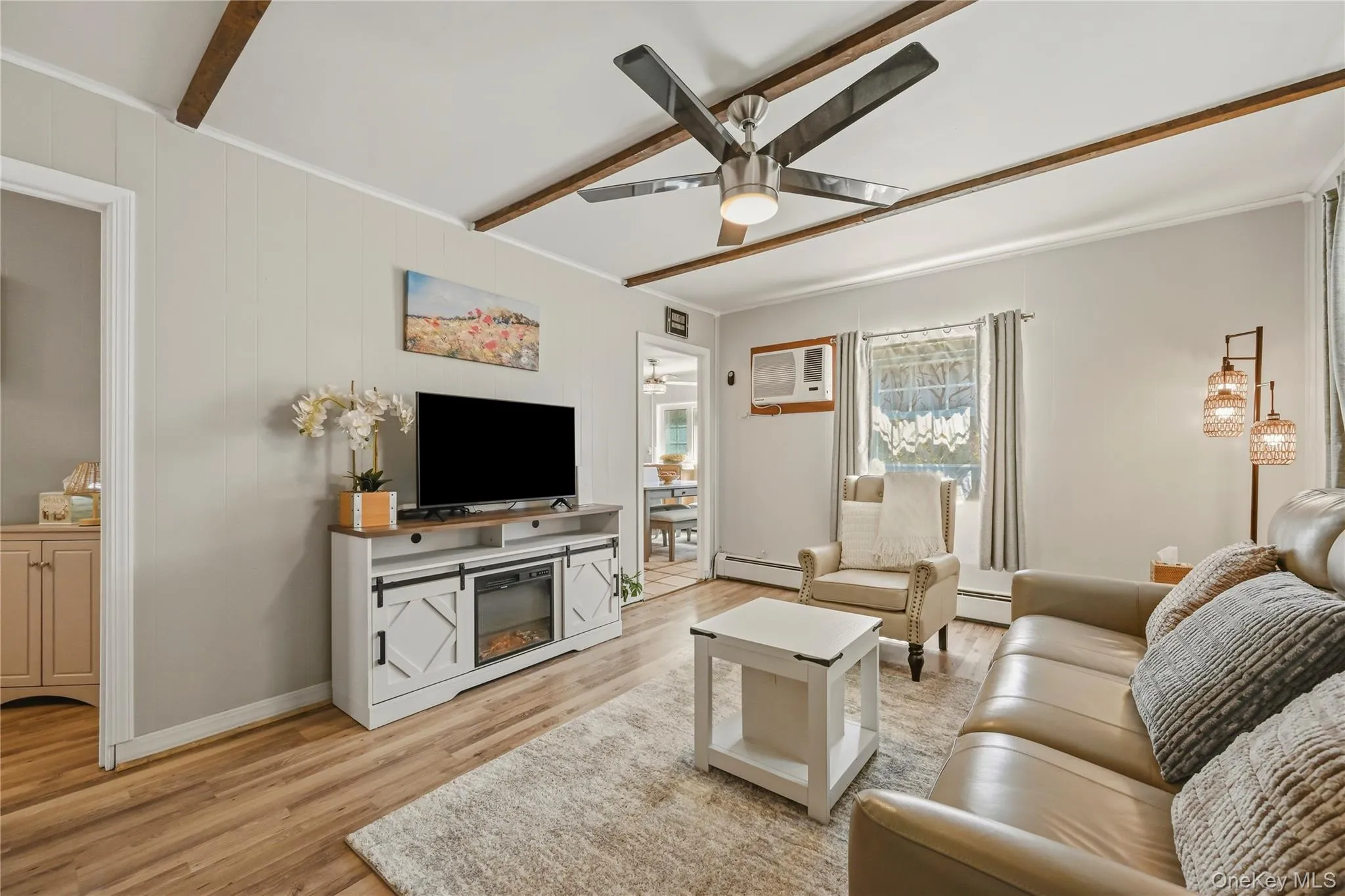 5 Lawrence Street, Clarkstown, NY, 3 Bedrooms Bedrooms, 6 Rooms Rooms,2 BathroomsBathrooms,Residential,For Rent,Lawrence,0,KEY1010274 5 Lawrence Street, Clarkstown, NY, 3 Bedrooms Bedrooms, 6 Rooms Rooms,2 BathroomsBathrooms,Residential,For Rent,Lawrence,0,KEY1010274