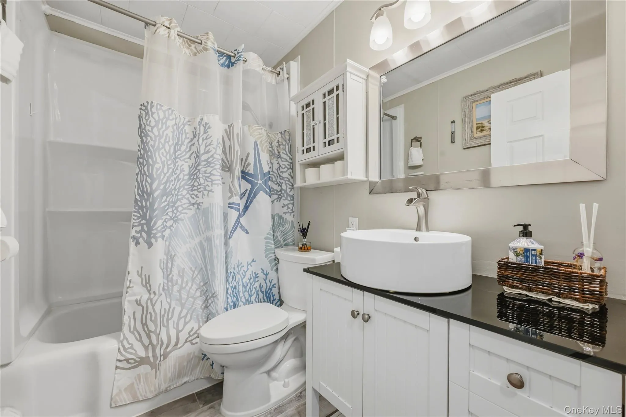 5 Lawrence Street, Clarkstown, NY, 3 Bedrooms Bedrooms, 6 Rooms Rooms,2 BathroomsBathrooms,Residential,For Rent,Lawrence,0,KEY1010274 5 Lawrence Street, Clarkstown, NY, 3 Bedrooms Bedrooms, 6 Rooms Rooms,2 BathroomsBathrooms,Residential,For Rent,Lawrence,0,KEY1010274