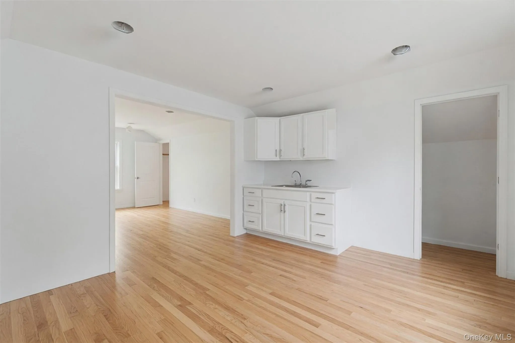 115 Innis Avenue, Poughkeepsie, NY, 2 Bedrooms Bedrooms, 2 Rooms Rooms,1 BathroomBathrooms,Residential Lease,For Rent,Innis,0,1010276 115 Innis Avenue, Poughkeepsie, NY, 2 Bedrooms Bedrooms, 2 Rooms Rooms,1 BathroomBathrooms,Residential Lease,For Rent,Innis,0,1010276
