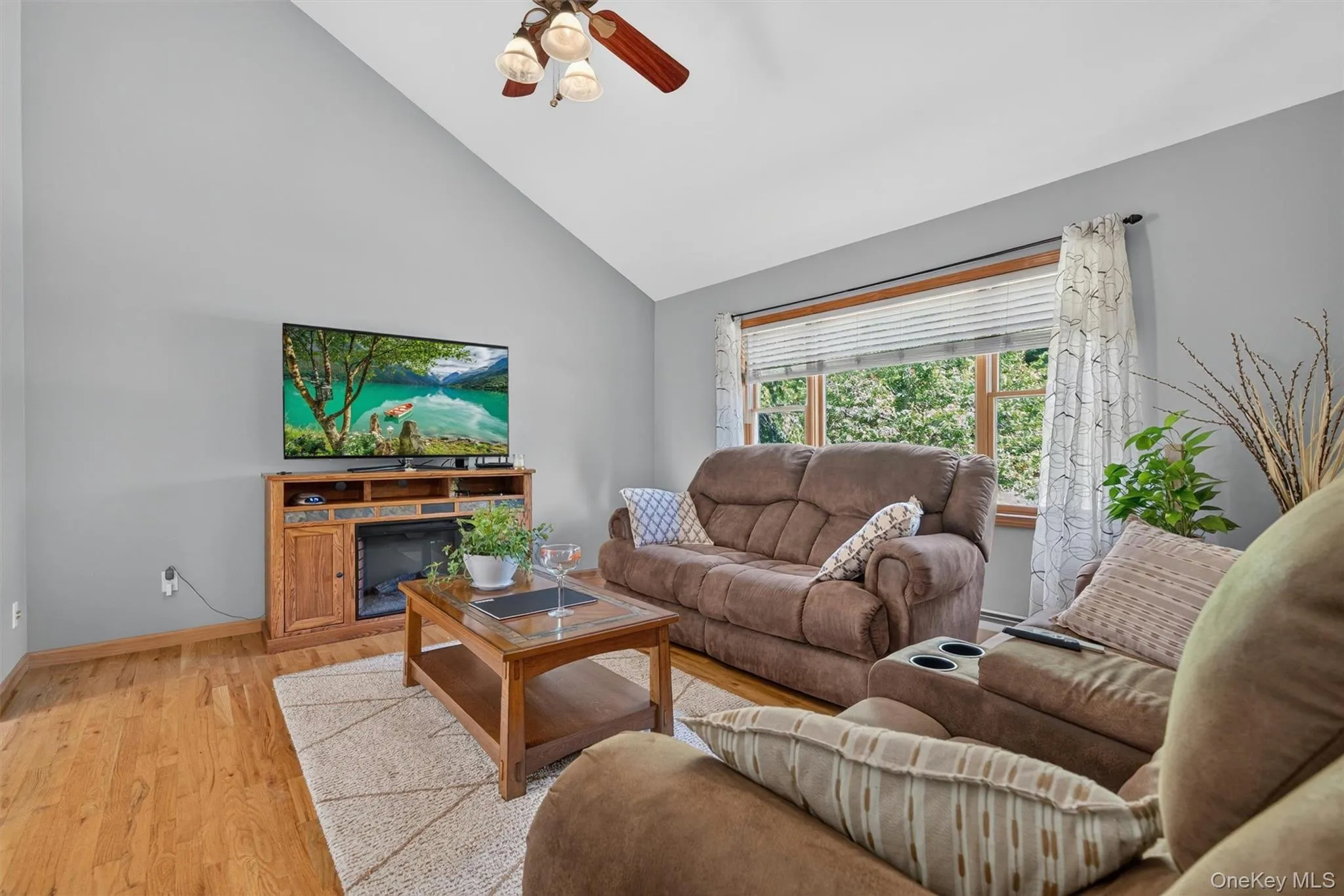 1019 Benjamin Vankeuren Drive, Shawangunk, NY, 3 Bedrooms Bedrooms, 11 Rooms Rooms,2 BathroomsBathrooms,Residential,For Rent,Benjamin Vankeuren,0,1010277 1019 Benjamin Vankeuren Drive, Shawangunk, NY, 3 Bedrooms Bedrooms, 11 Rooms Rooms,2 BathroomsBathrooms,Residential,For Rent,Benjamin Vankeuren,0,1010277