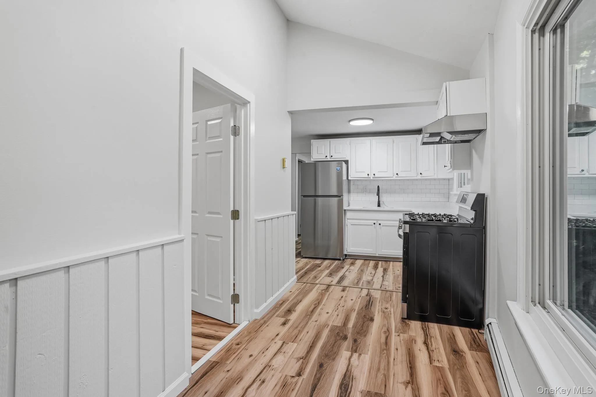 32 Lacona Drive, Patterson, NY, 2 Bedrooms Bedrooms, 6 Rooms Rooms,1 BathroomBathrooms,Residential,For Rent,Lacona,0,1010279 32 Lacona Drive, Patterson, NY, 2 Bedrooms Bedrooms, 6 Rooms Rooms,1 BathroomBathrooms,Residential,For Rent,Lacona,0,1010279