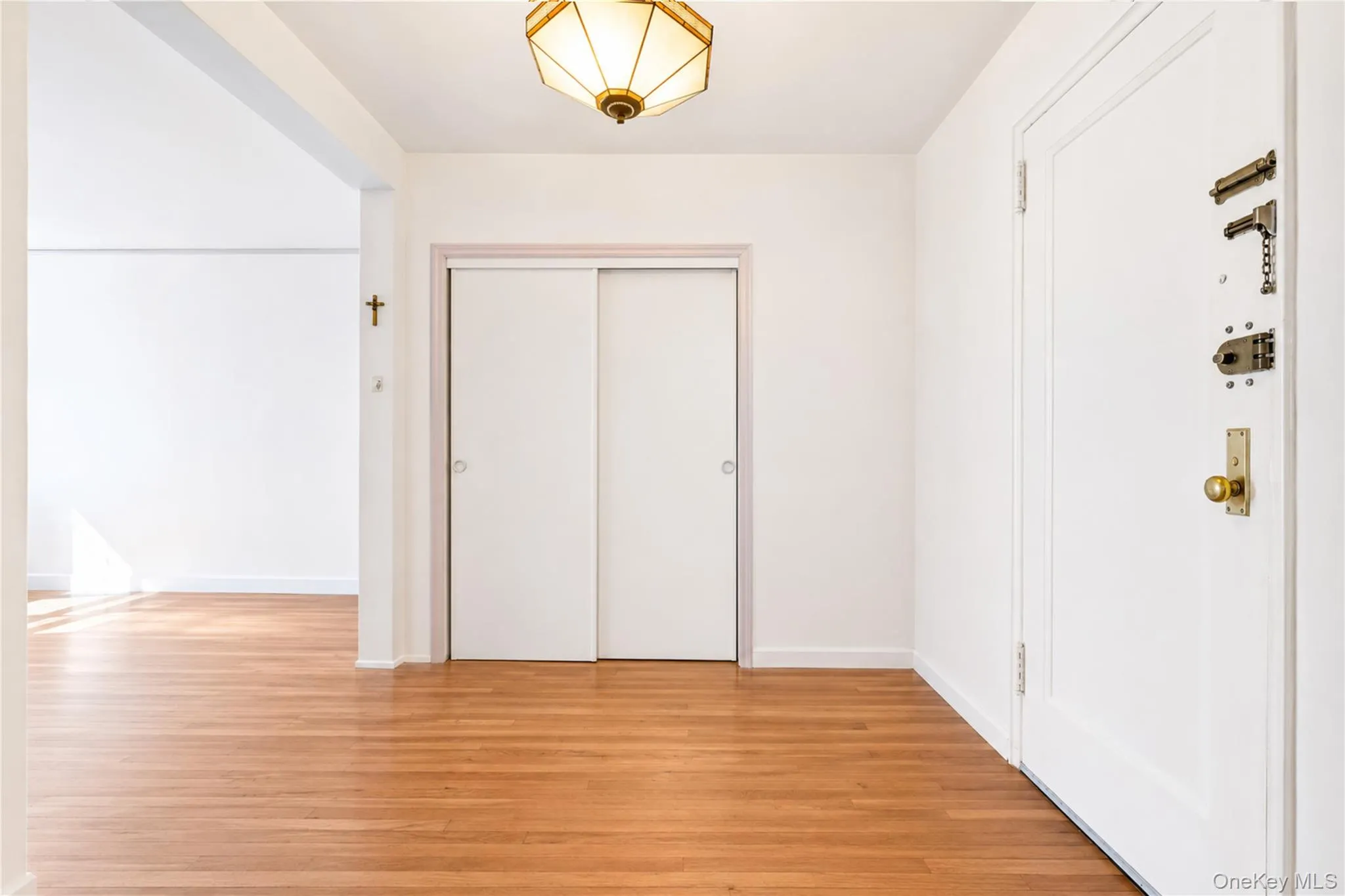 26-16 Union Street, New York, NY, 1 Bedroom Bedrooms, 4 Rooms Rooms,1 BathroomBathrooms,Residential,For Rent,Union,0,1010281 26-16 Union Street, New York, NY, 1 Bedroom Bedrooms, 4 Rooms Rooms,1 BathroomBathrooms,Residential,For Rent,Union,0,1010281