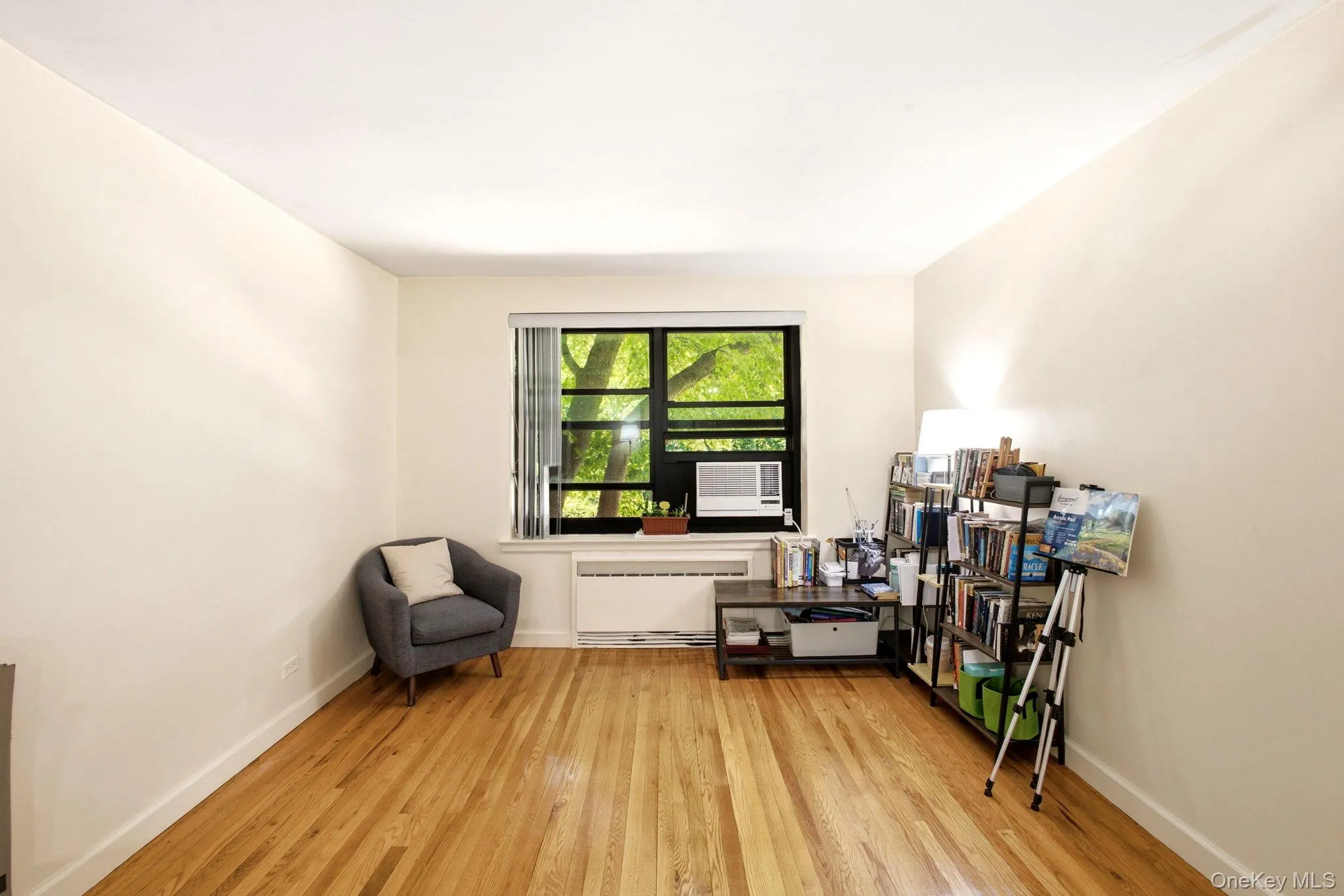 75-05 210, New York, NY, 1 Bedroom Bedrooms, 5 Rooms Rooms,1 BathroomBathrooms,Residential,For Rent,210,0,KEY1010286 75-05 210, New York, NY, 1 Bedroom Bedrooms, 5 Rooms Rooms,1 BathroomBathrooms,Residential,For Rent,210,0,KEY1010286
