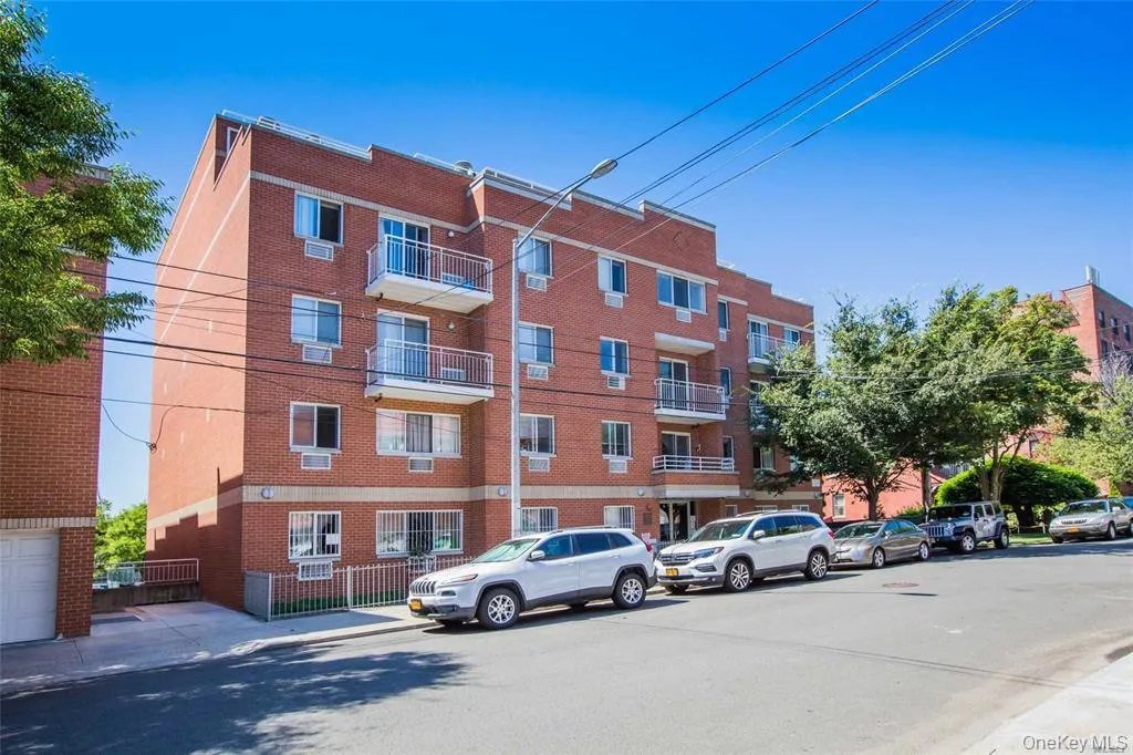 7836 46th Avenue, New York, NY, 1 Bedroom Bedrooms, 5 Rooms Rooms,1 BathroomBathrooms,Residential,For Rent,46th,0,1010288 7836 46th Avenue, New York, NY, 1 Bedroom Bedrooms, 5 Rooms Rooms,1 BathroomBathrooms,Residential,For Rent,46th,0,1010288