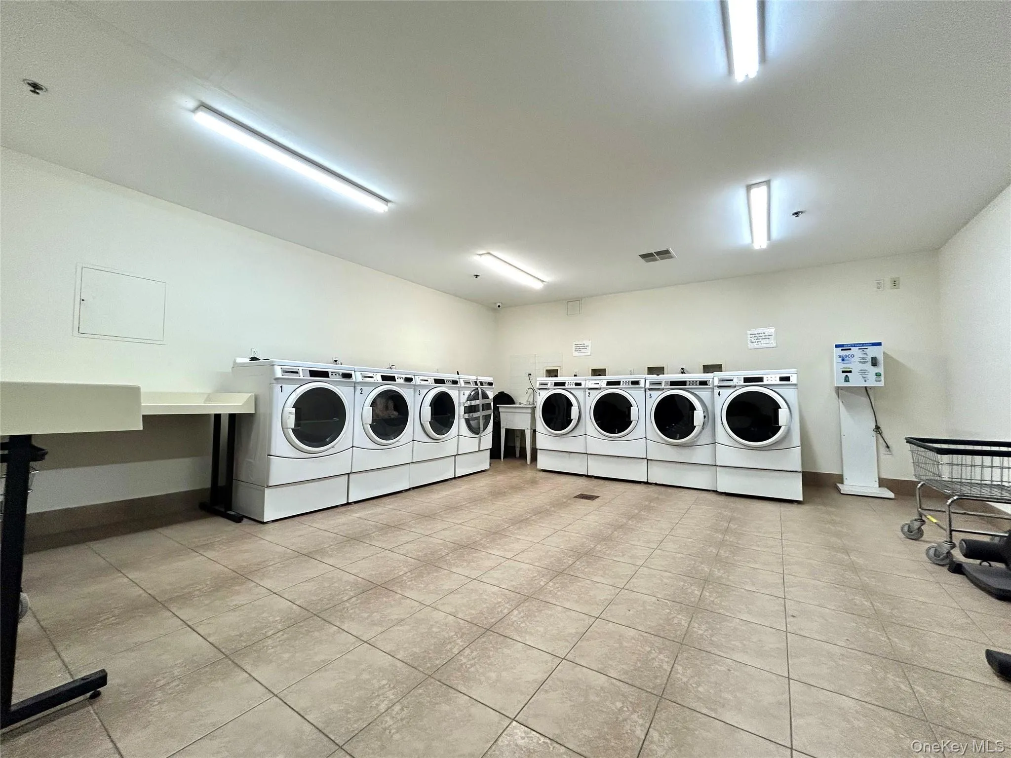 7836 46th Avenue, New York, NY, 1 Bedroom Bedrooms, 5 Rooms Rooms,1 BathroomBathrooms,Residential,For Rent,46th,0,1010288 7836 46th Avenue, New York, NY, 1 Bedroom Bedrooms, 5 Rooms Rooms,1 BathroomBathrooms,Residential,For Rent,46th,0,1010288