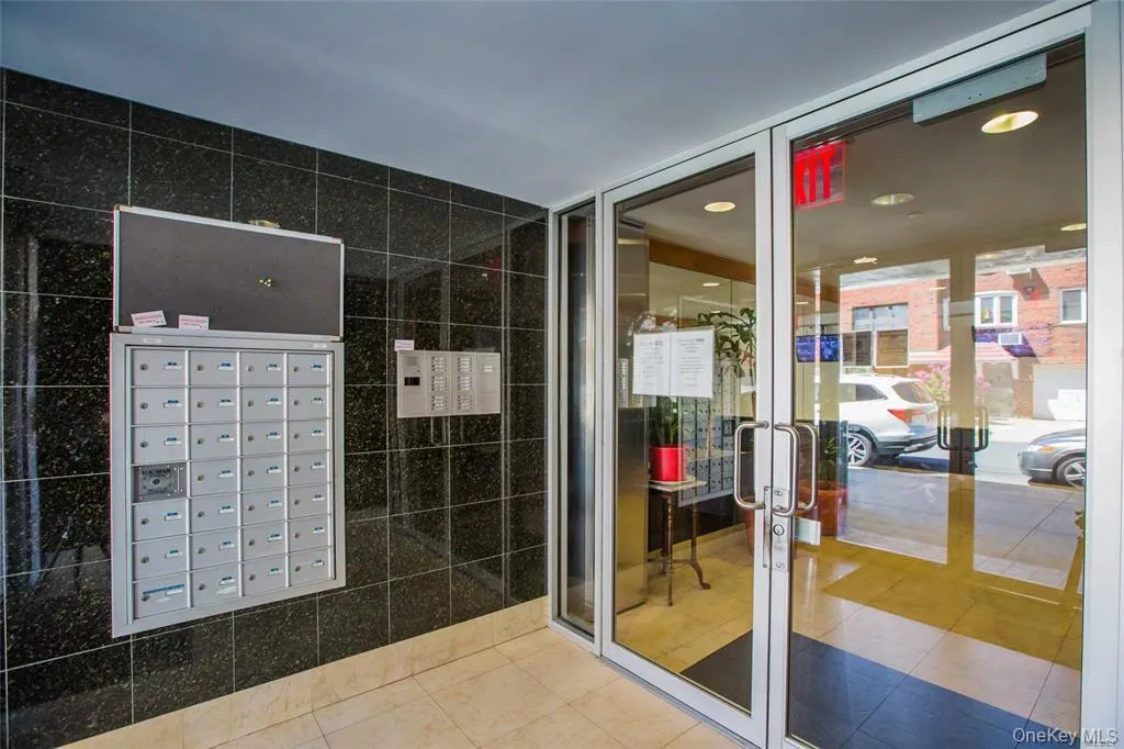 7836 46th Avenue, New York, NY, 1 Bedroom Bedrooms, 5 Rooms Rooms,1 BathroomBathrooms,Residential,For Rent,46th,0,1010288 7836 46th Avenue, New York, NY, 1 Bedroom Bedrooms, 5 Rooms Rooms,1 BathroomBathrooms,Residential,For Rent,46th,0,1010288