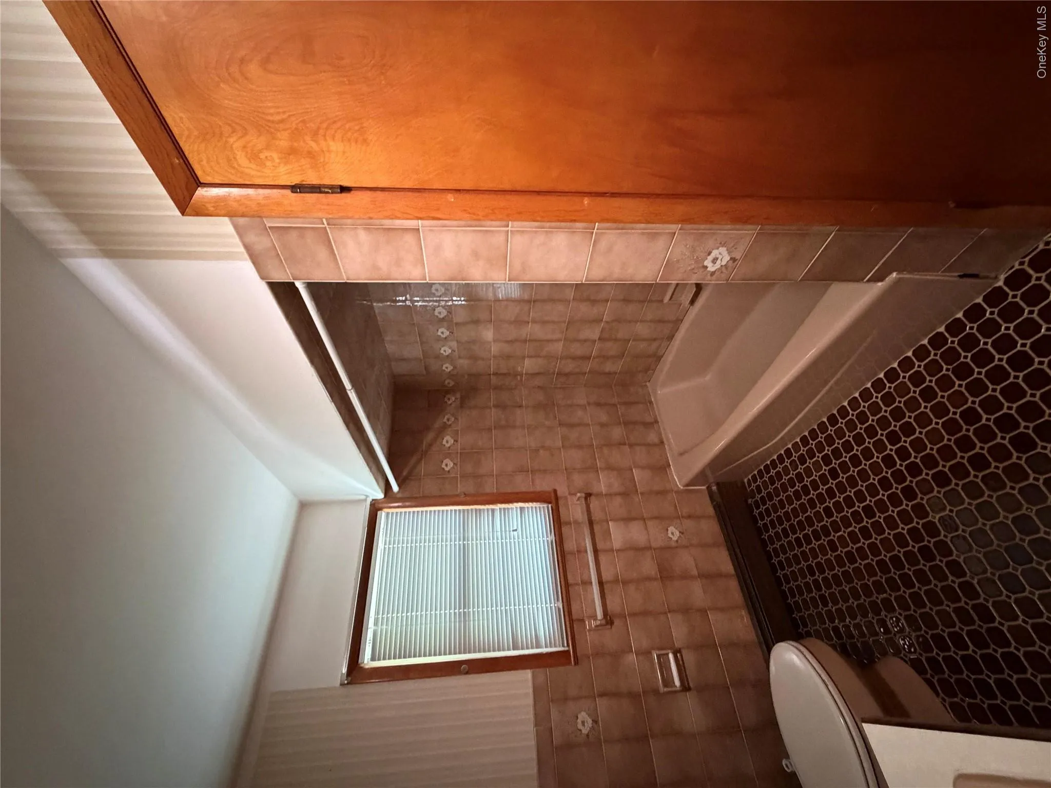 2518 South Avenue, Wappinger, NY, 4 Bedrooms Bedrooms, 11 Rooms Rooms,2 BathroomsBathrooms,Residential Lease,For Rent,South,0,1010289 2518 South Avenue, Wappinger, NY, 4 Bedrooms Bedrooms, 11 Rooms Rooms,2 BathroomsBathrooms,Residential Lease,For Rent,South,0,1010289