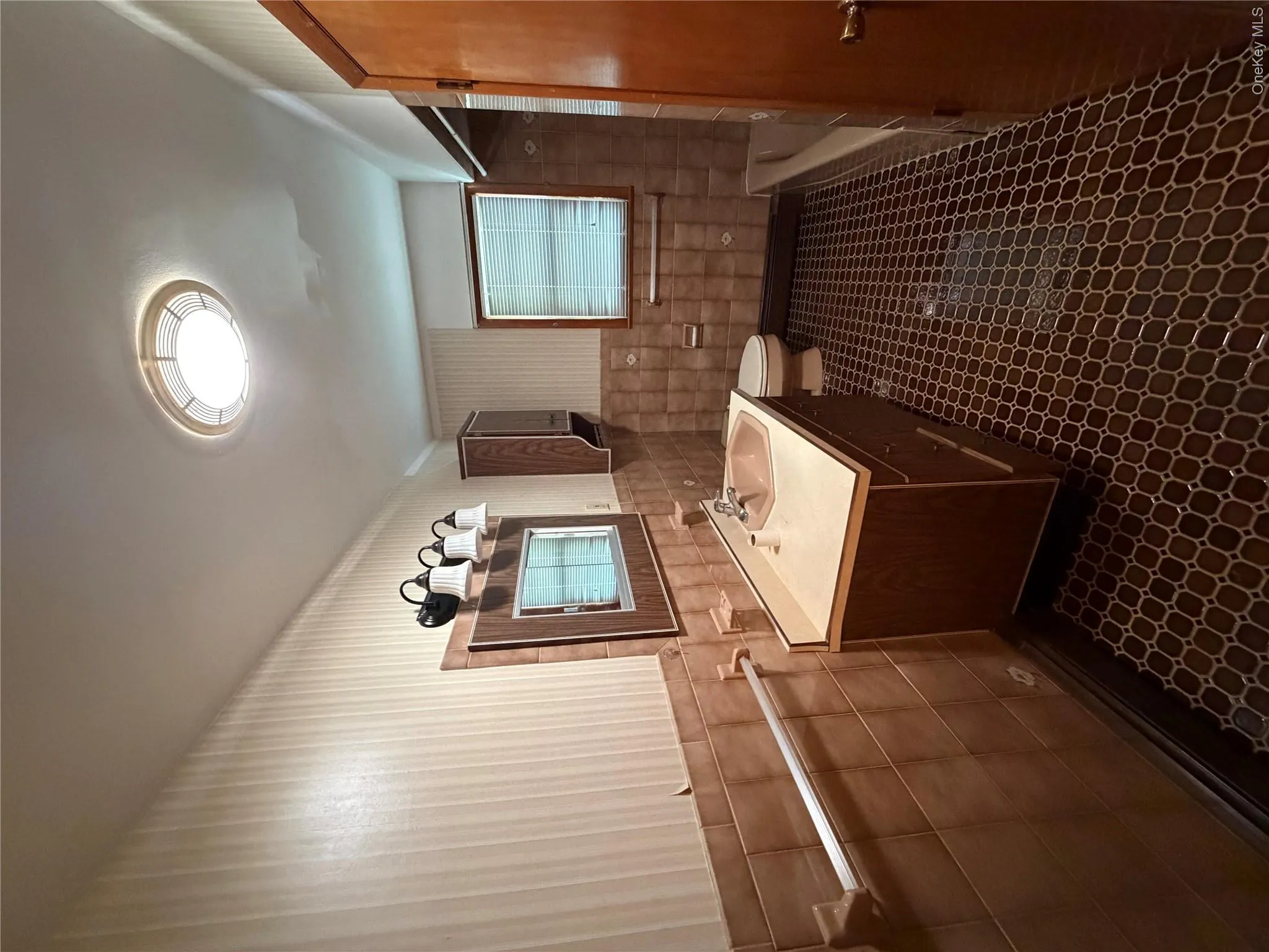 2518 South Avenue, Wappinger, NY, 4 Bedrooms Bedrooms, 11 Rooms Rooms,2 BathroomsBathrooms,Residential Lease,For Rent,South,0,1010289 2518 South Avenue, Wappinger, NY, 4 Bedrooms Bedrooms, 11 Rooms Rooms,2 BathroomsBathrooms,Residential Lease,For Rent,South,0,1010289