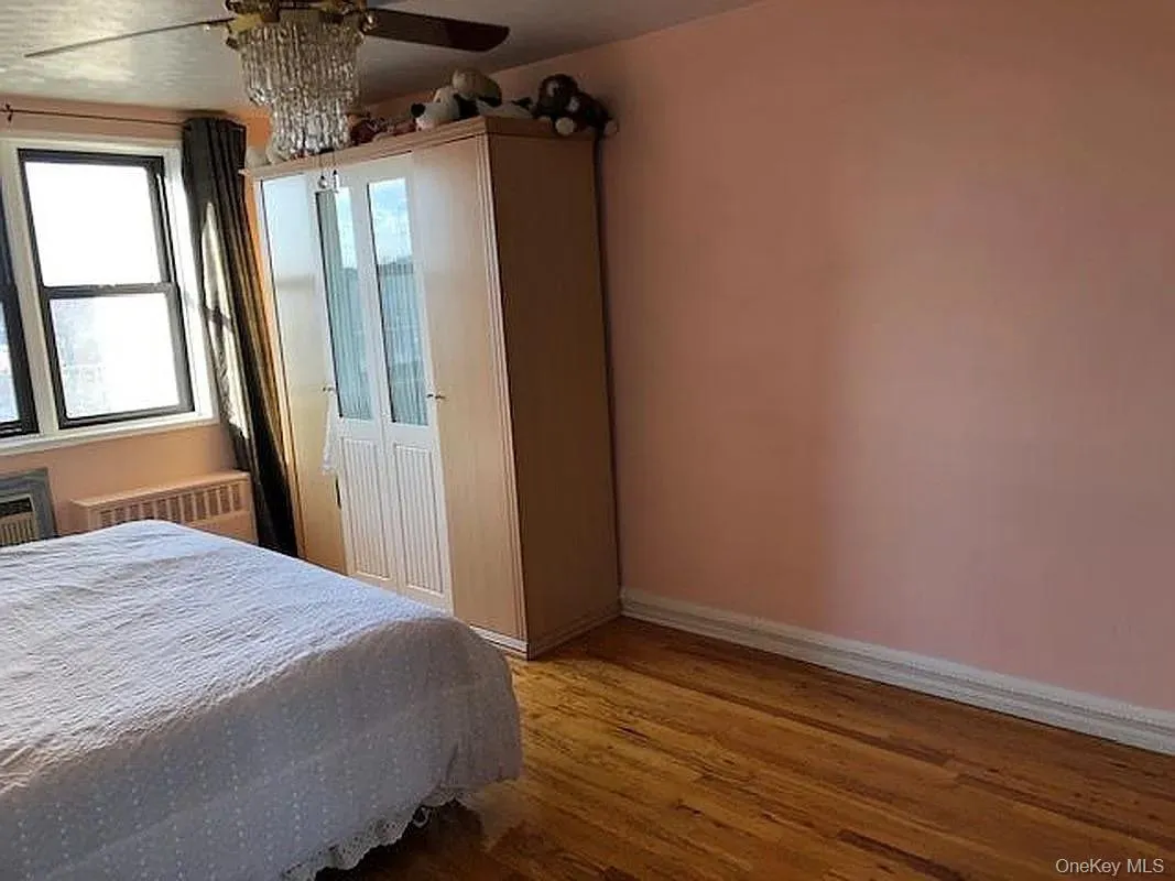 3080 Voorhies Avenue, New York, NY, 2 Bedrooms Bedrooms, 5 Rooms Rooms,1 BathroomBathrooms,Residential,For Rent,Voorhies,0,1010295 3080 Voorhies Avenue, New York, NY, 2 Bedrooms Bedrooms, 5 Rooms Rooms,1 BathroomBathrooms,Residential,For Rent,Voorhies,0,1010295
