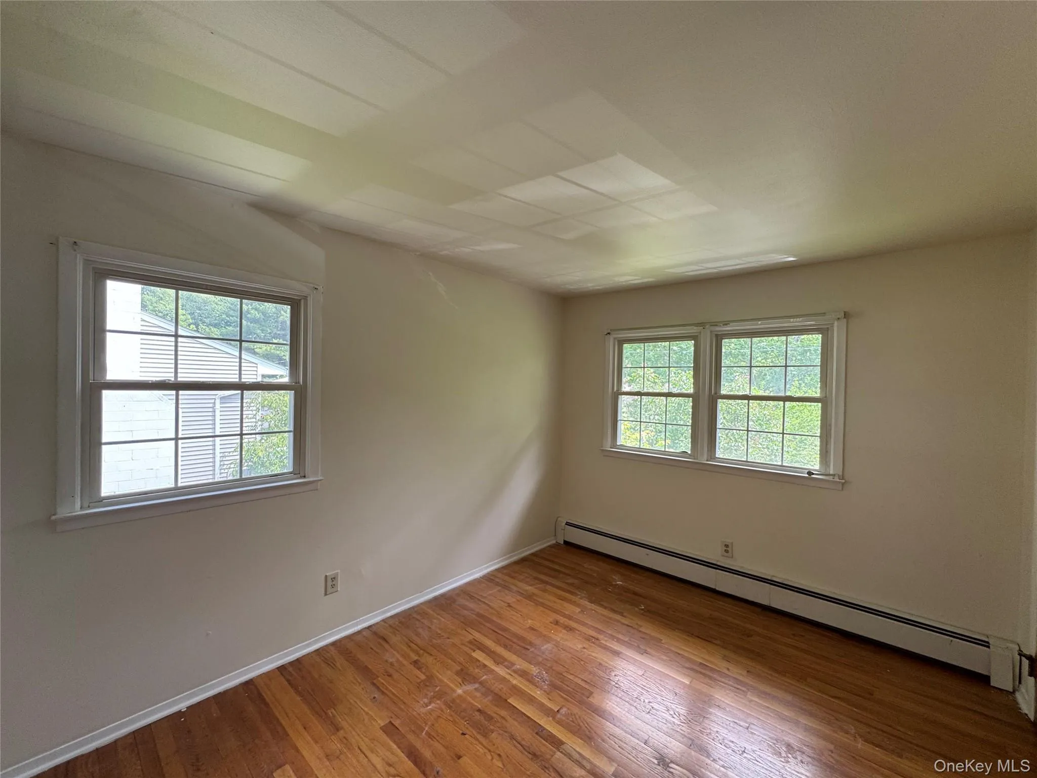 11 Lynbrook Road, Poughkeepsie, NY, 3 Bedrooms Bedrooms, 8 Rooms Rooms,1 BathroomBathrooms,Residential,For Rent,Lynbrook,0,1010296 11 Lynbrook Road, Poughkeepsie, NY, 3 Bedrooms Bedrooms, 8 Rooms Rooms,1 BathroomBathrooms,Residential,For Rent,Lynbrook,0,1010296