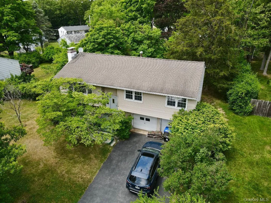 11 Lynbrook Road, Poughkeepsie, NY, 3 Bedrooms Bedrooms, 8 Rooms Rooms,1 BathroomBathrooms,Residential,For Rent,Lynbrook,0,1010296 11 Lynbrook Road, Poughkeepsie, NY, 3 Bedrooms Bedrooms, 8 Rooms Rooms,1 BathroomBathrooms,Residential,For Rent,Lynbrook,0,1010296