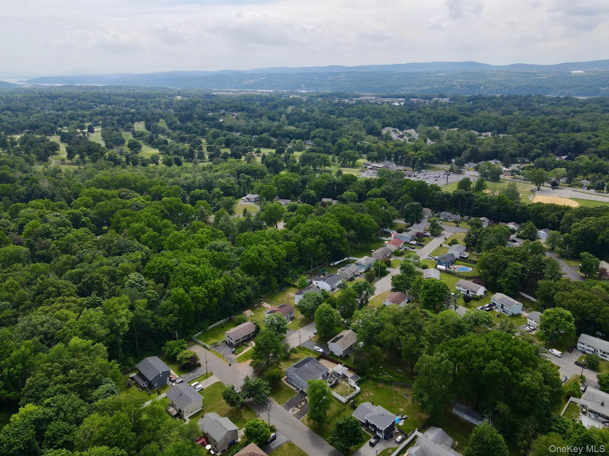 11 Lynbrook Road, Poughkeepsie, NY, 3 Bedrooms Bedrooms, 8 Rooms Rooms,1 BathroomBathrooms,Residential,For Rent,Lynbrook,0,1010296 11 Lynbrook Road, Poughkeepsie, NY, 3 Bedrooms Bedrooms, 8 Rooms Rooms,1 BathroomBathrooms,Residential,For Rent,Lynbrook,0,1010296