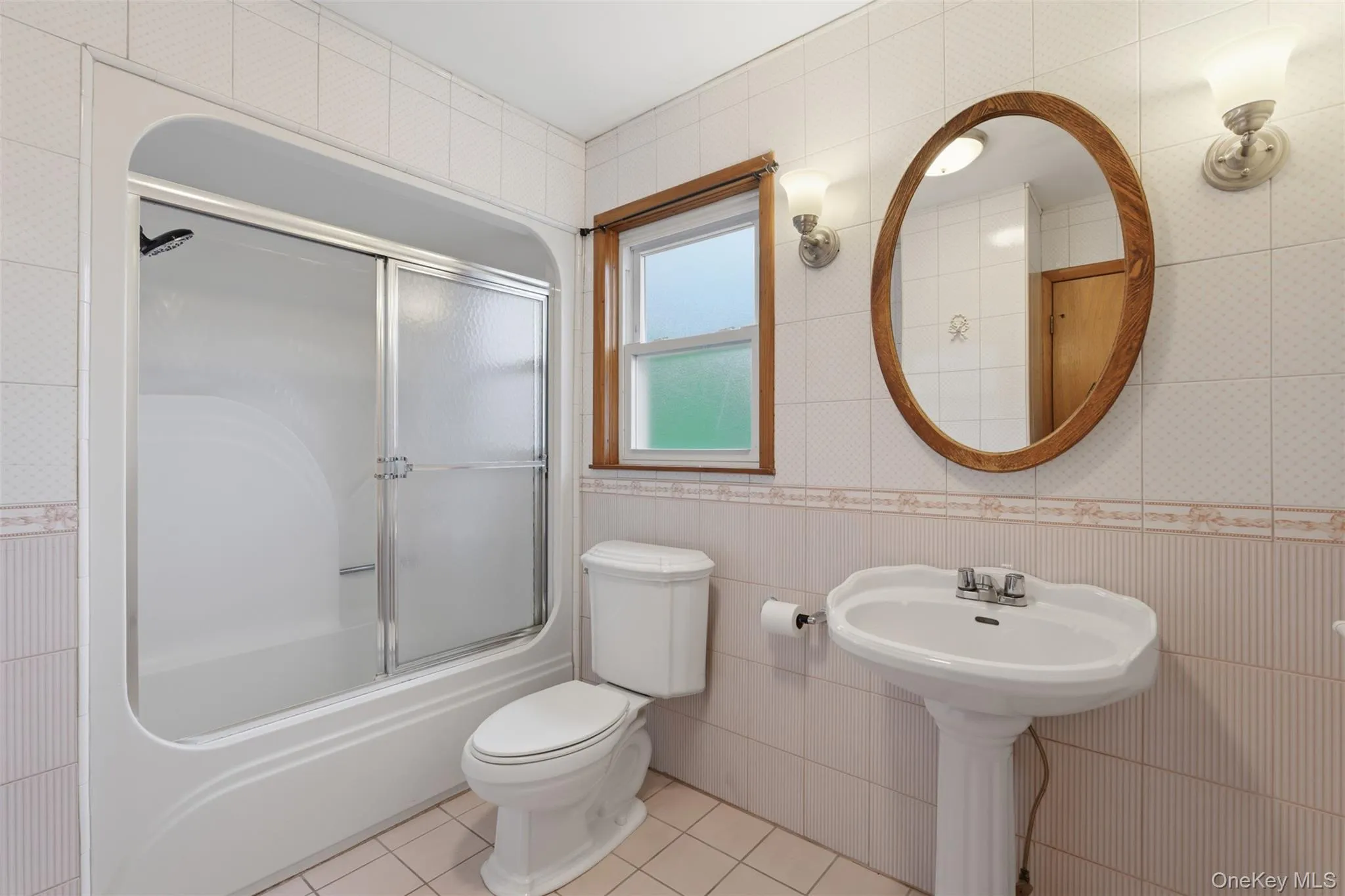 200 North Street, Newburgh (town), NY, 3 Bedrooms Bedrooms, 3 Rooms Rooms,1 BathroomBathrooms,Residential Lease,For Rent,North,0,1010302 200 North Street, Newburgh (town), NY, 3 Bedrooms Bedrooms, 3 Rooms Rooms,1 BathroomBathrooms,Residential Lease,For Rent,North,0,1010302