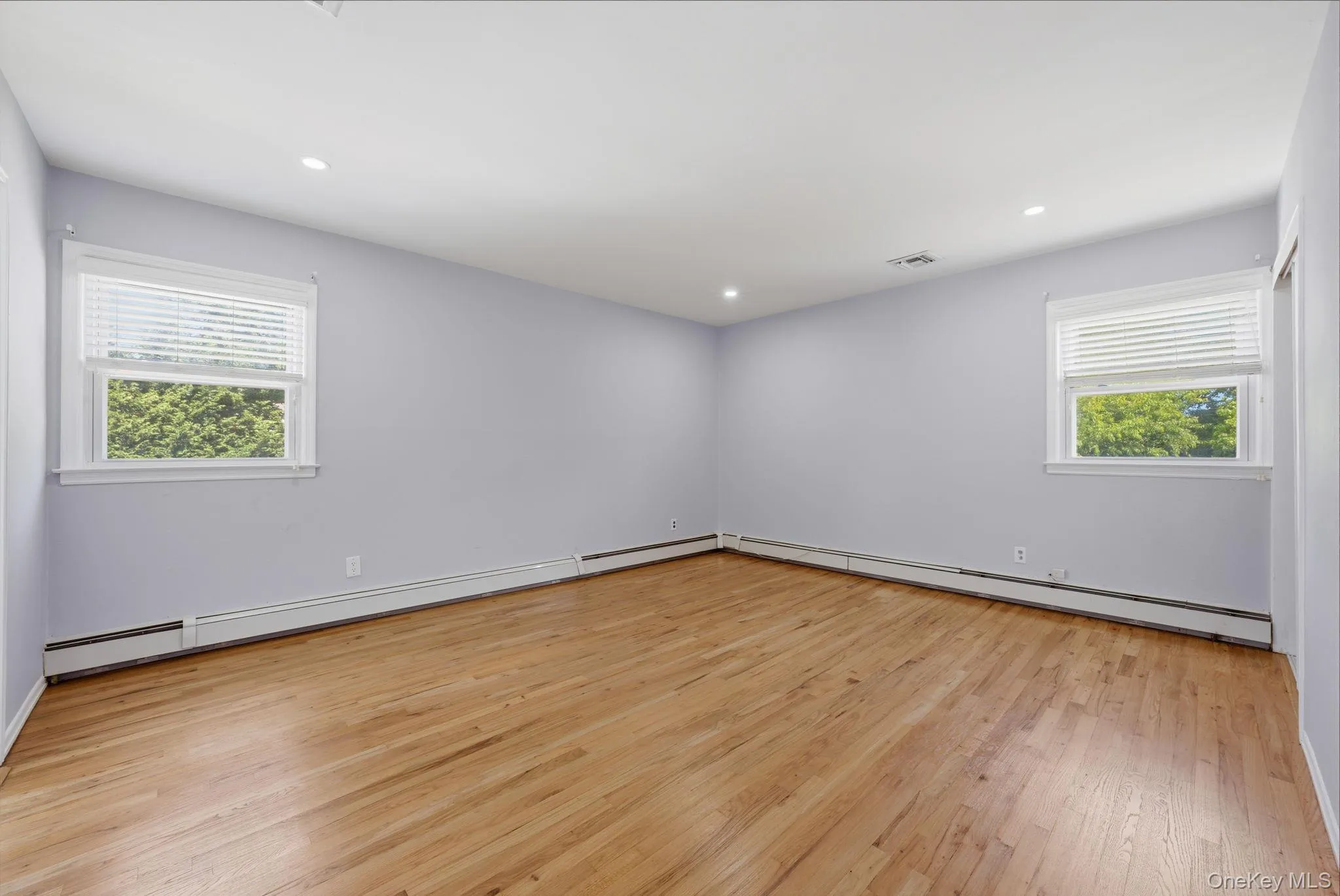 2415 Babylon Turnpike, Hempstead, NY, 4 Bedrooms Bedrooms, 12 Rooms Rooms,2 BathroomsBathrooms,Residential,For Rent,Babylon,0,1010305 2415 Babylon Turnpike, Hempstead, NY, 4 Bedrooms Bedrooms, 12 Rooms Rooms,2 BathroomsBathrooms,Residential,For Rent,Babylon,0,1010305