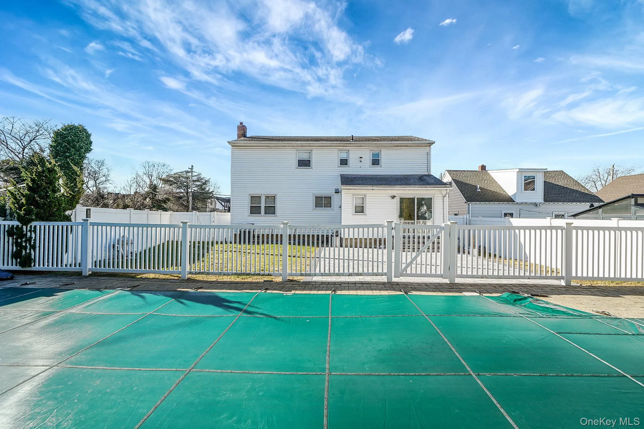 2415 Babylon Turnpike, Hempstead, NY, 4 Bedrooms Bedrooms, 12 Rooms Rooms,2 BathroomsBathrooms,Residential,For Rent,Babylon,0,1010305 2415 Babylon Turnpike, Hempstead, NY, 4 Bedrooms Bedrooms, 12 Rooms Rooms,2 BathroomsBathrooms,Residential,For Rent,Babylon,0,1010305