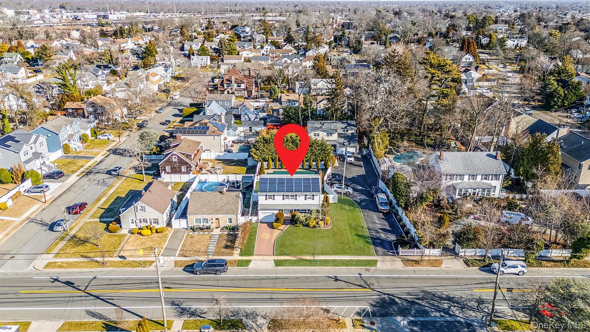 2415 Babylon Turnpike, Hempstead, NY, 4 Bedrooms Bedrooms, 12 Rooms Rooms,2 BathroomsBathrooms,Residential,For Rent,Babylon,0,1010305 2415 Babylon Turnpike, Hempstead, NY, 4 Bedrooms Bedrooms, 12 Rooms Rooms,2 BathroomsBathrooms,Residential,For Rent,Babylon,0,1010305