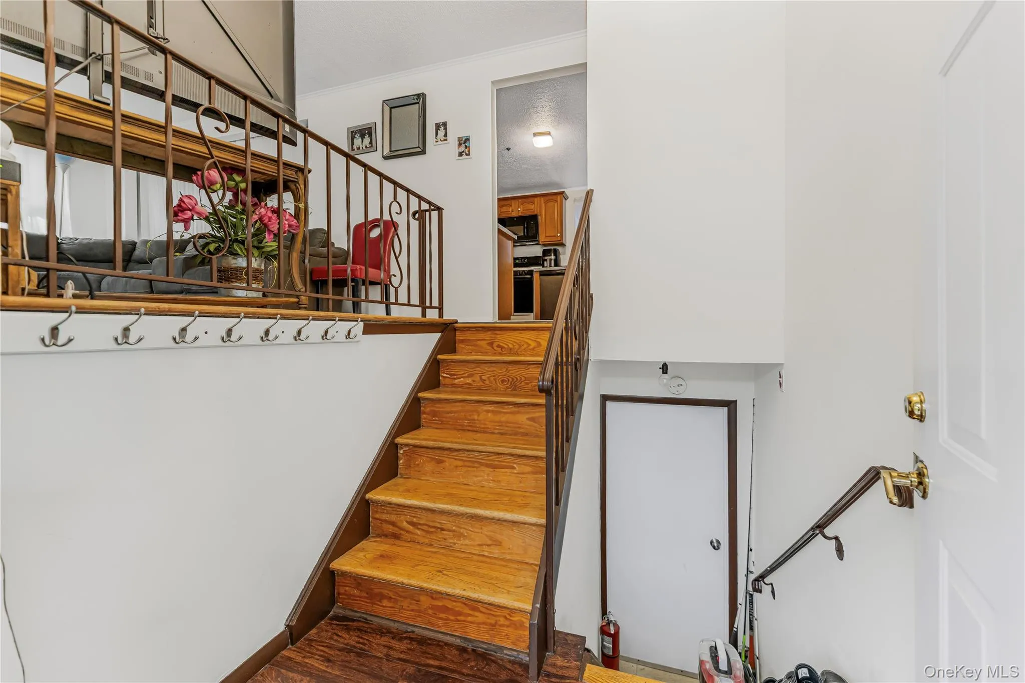 82 Riverdale Avenue, White Plains, NY, 5 Bedrooms Bedrooms, 9 Rooms Rooms,3 BathroomsBathrooms,Residential,For Rent,Riverdale,0,1010308 82 Riverdale Avenue, White Plains, NY, 5 Bedrooms Bedrooms, 9 Rooms Rooms,3 BathroomsBathrooms,Residential,For Rent,Riverdale,0,1010308