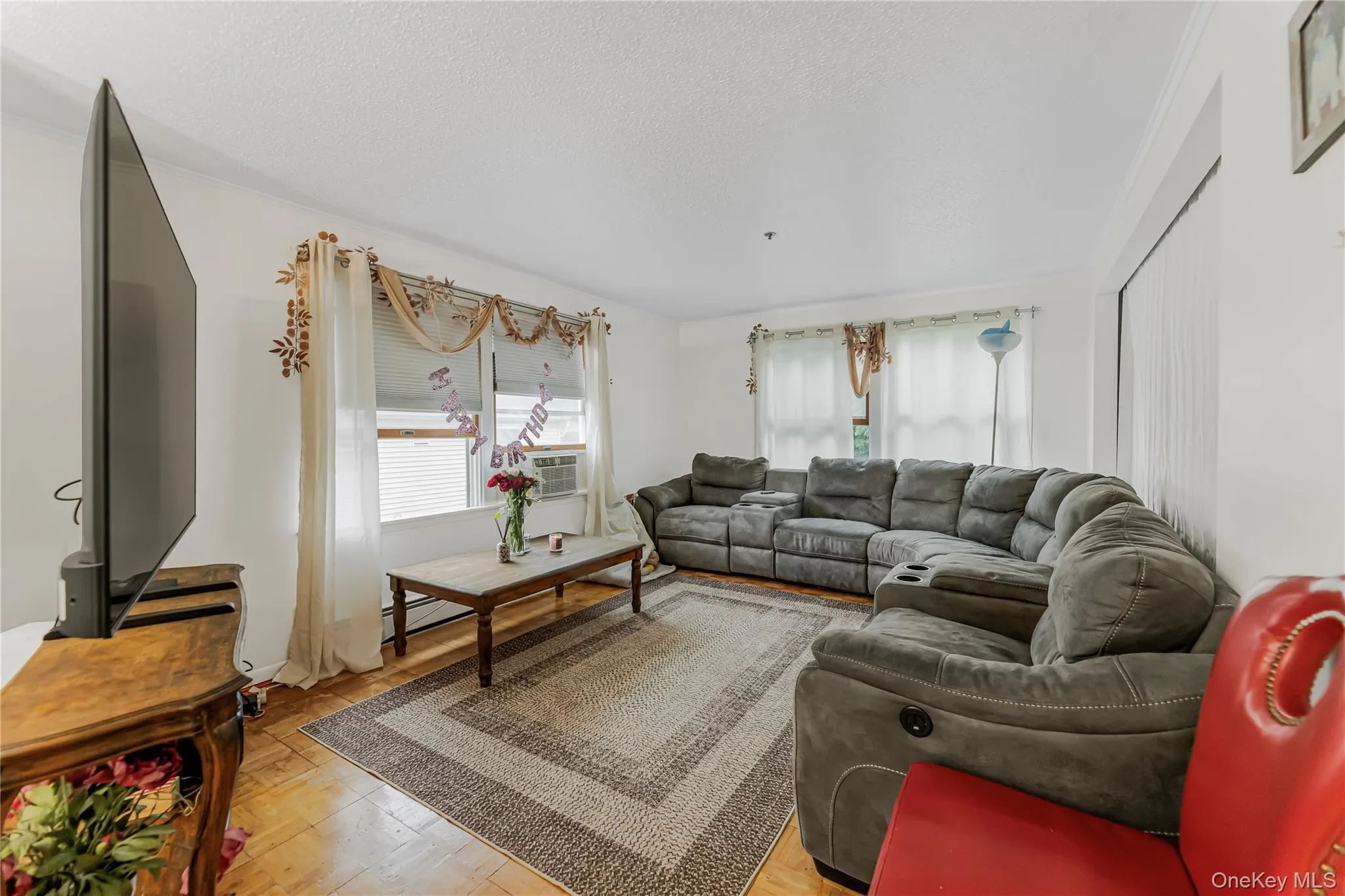 82 Riverdale Avenue, White Plains, NY, 5 Bedrooms Bedrooms, 9 Rooms Rooms,3 BathroomsBathrooms,Residential,For Rent,Riverdale,0,1010308 82 Riverdale Avenue, White Plains, NY, 5 Bedrooms Bedrooms, 9 Rooms Rooms,3 BathroomsBathrooms,Residential,For Rent,Riverdale,0,1010308