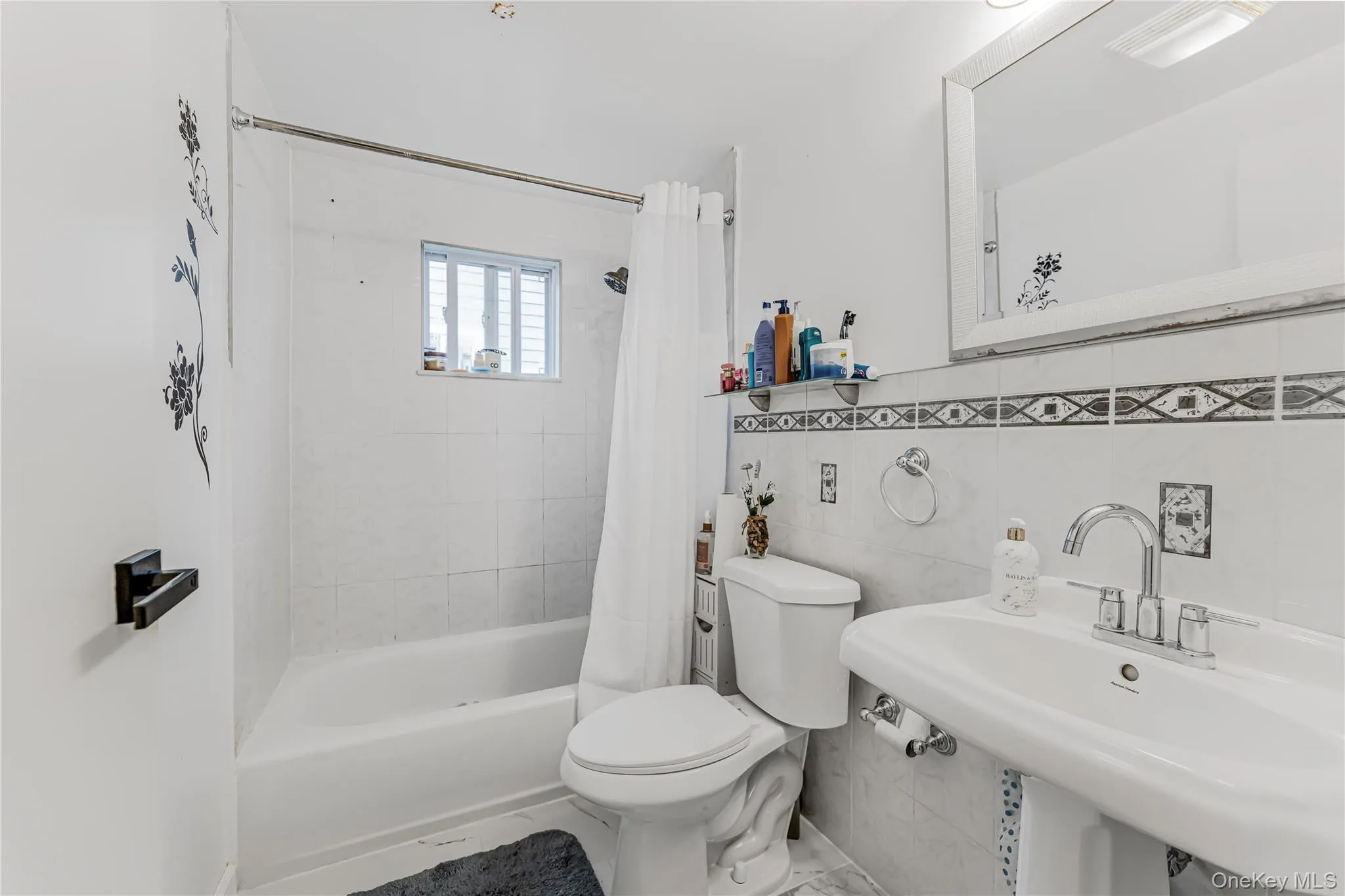 82 Riverdale Avenue, White Plains, NY, 5 Bedrooms Bedrooms, 9 Rooms Rooms,3 BathroomsBathrooms,Residential,For Rent,Riverdale,0,1010308 82 Riverdale Avenue, White Plains, NY, 5 Bedrooms Bedrooms, 9 Rooms Rooms,3 BathroomsBathrooms,Residential,For Rent,Riverdale,0,1010308