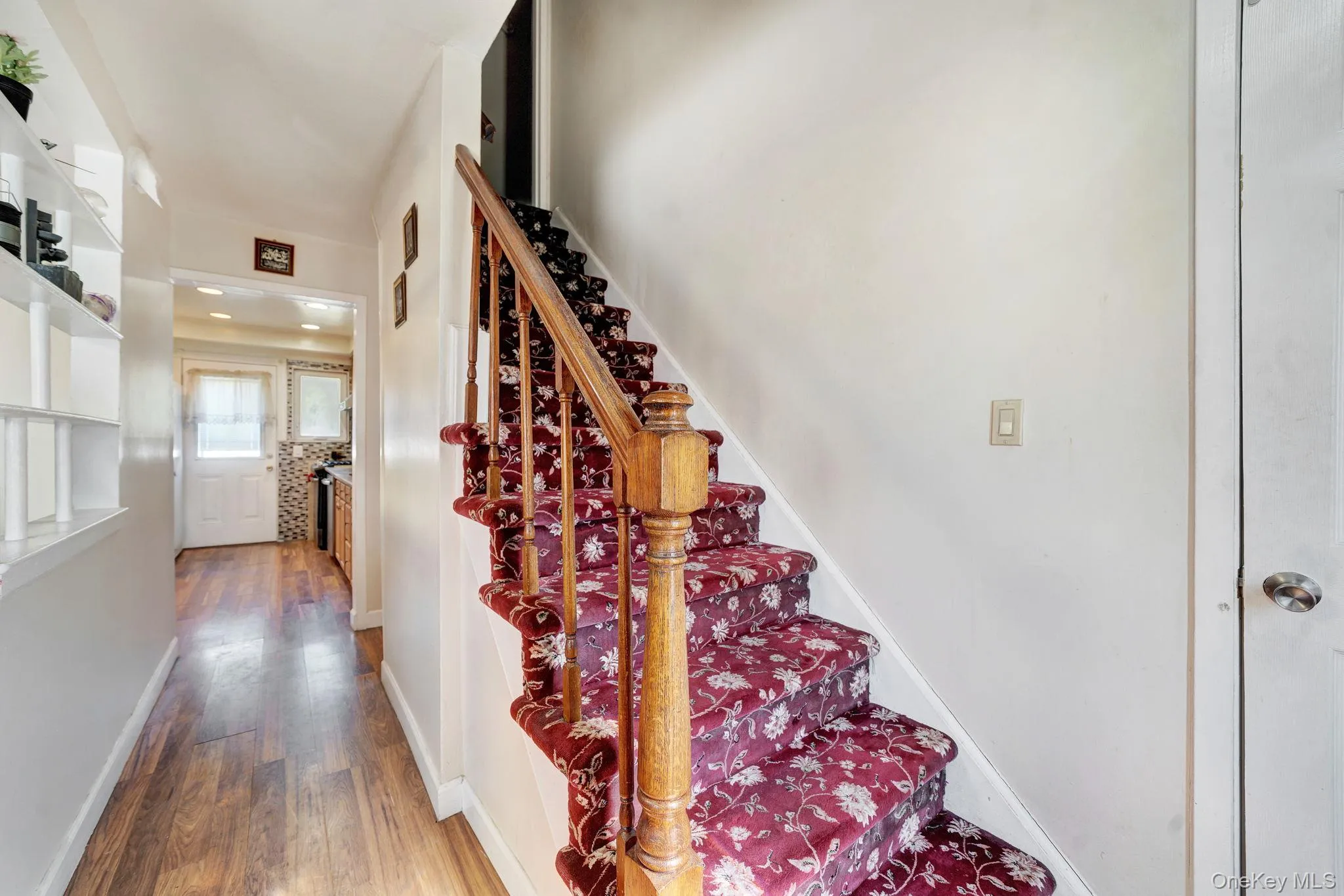 54 Cypress Avenue, Oyster Bay, NY, 5 Bedrooms Bedrooms, 9 Rooms Rooms,3 BathroomsBathrooms,Residential,For Rent,Cypress,0,1010309 54 Cypress Avenue, Oyster Bay, NY, 5 Bedrooms Bedrooms, 9 Rooms Rooms,3 BathroomsBathrooms,Residential,For Rent,Cypress,0,1010309
