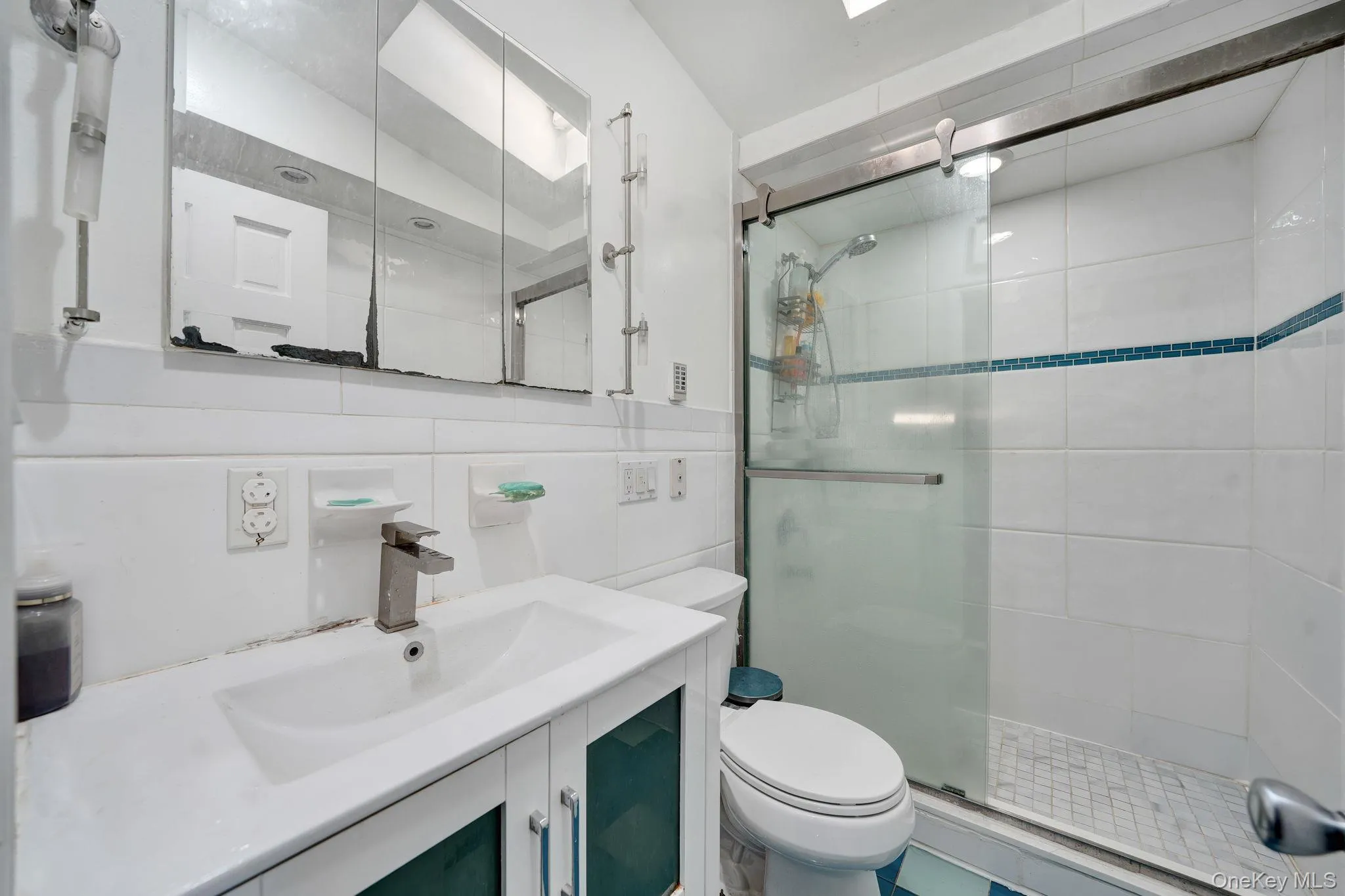 54 Cypress Avenue, Oyster Bay, NY, 5 Bedrooms Bedrooms, 9 Rooms Rooms,3 BathroomsBathrooms,Residential,For Rent,Cypress,0,1010309 54 Cypress Avenue, Oyster Bay, NY, 5 Bedrooms Bedrooms, 9 Rooms Rooms,3 BathroomsBathrooms,Residential,For Rent,Cypress,0,1010309