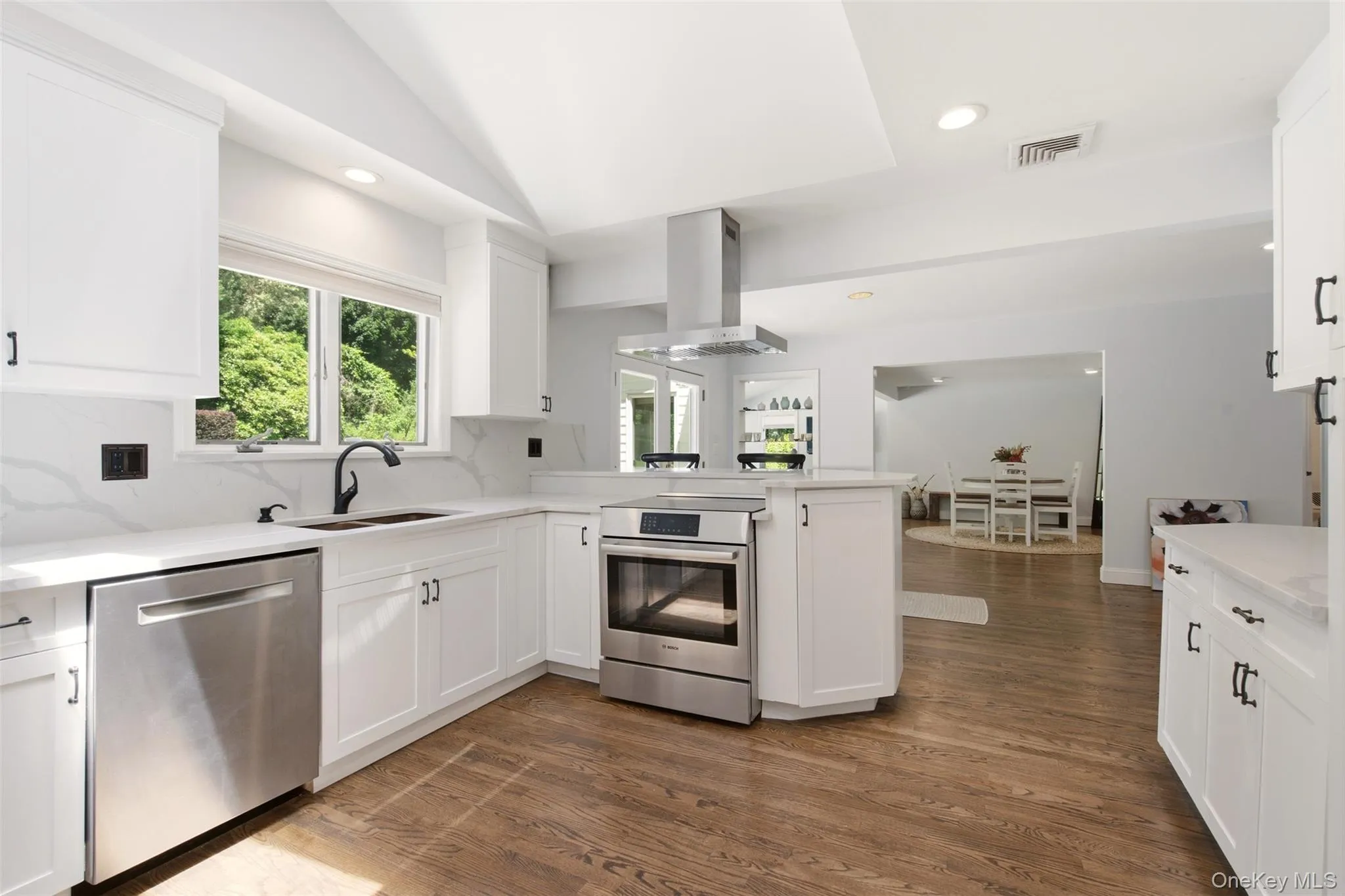 279 Hillcrest Lane, Oyster Bay, NY, 4 Bedrooms Bedrooms, 10 Rooms Rooms,3 BathroomsBathrooms,Residential,For Rent,Hillcrest,0,1010311 279 Hillcrest Lane, Oyster Bay, NY, 4 Bedrooms Bedrooms, 10 Rooms Rooms,3 BathroomsBathrooms,Residential,For Rent,Hillcrest,0,1010311