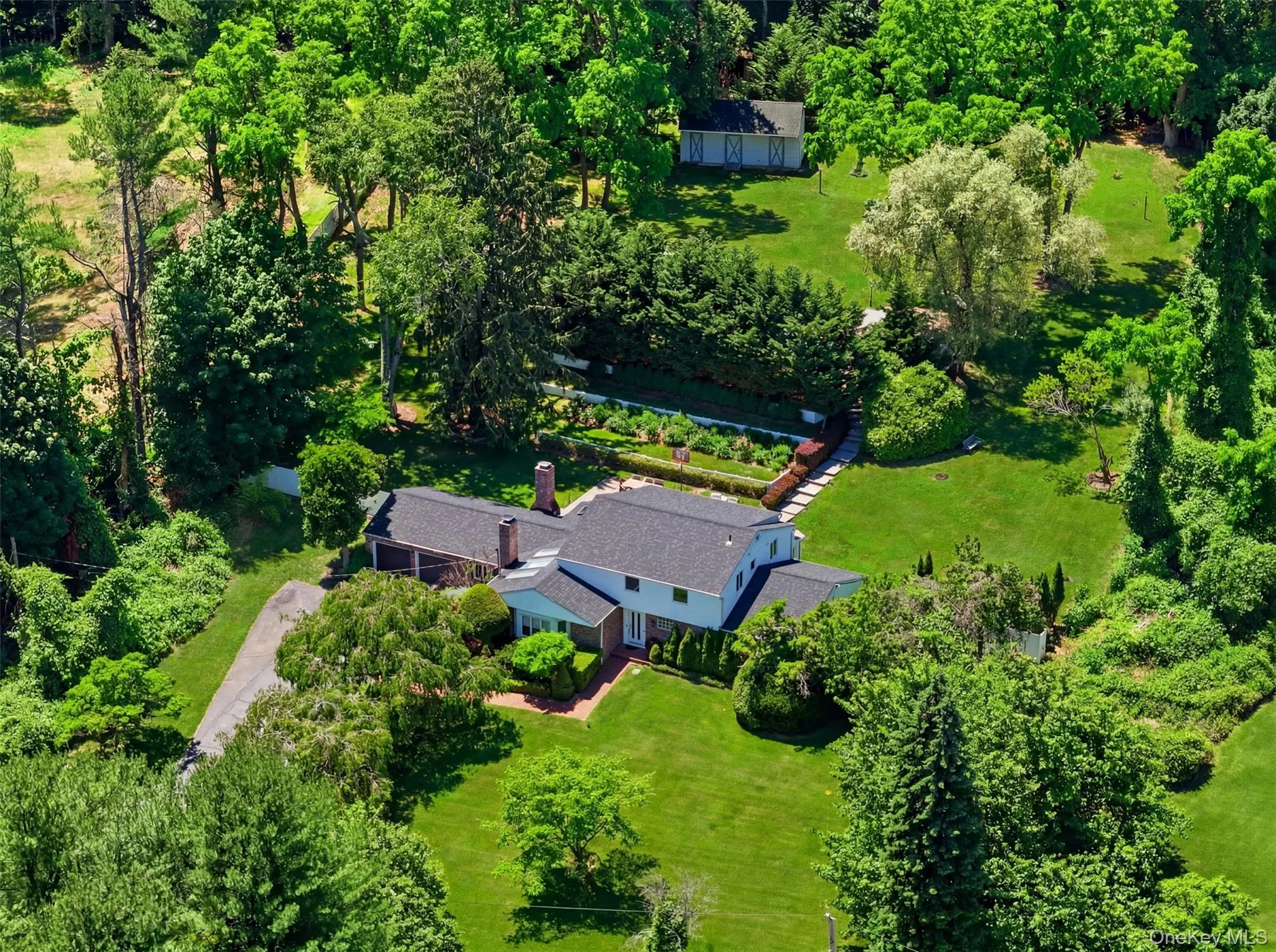 279 Hillcrest Lane, Oyster Bay, NY, 4 Bedrooms Bedrooms, 10 Rooms Rooms,3 BathroomsBathrooms,Residential,For Rent,Hillcrest,0,1010311 279 Hillcrest Lane, Oyster Bay, NY, 4 Bedrooms Bedrooms, 10 Rooms Rooms,3 BathroomsBathrooms,Residential,For Rent,Hillcrest,0,1010311
