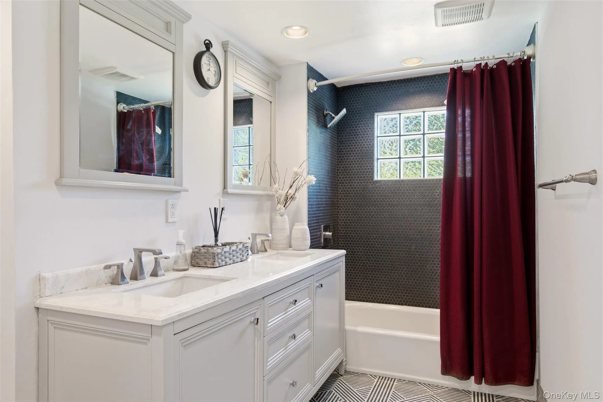 279 Hillcrest Lane, Oyster Bay, NY, 4 Bedrooms Bedrooms, 10 Rooms Rooms,3 BathroomsBathrooms,Residential,For Rent,Hillcrest,0,KEY1010311 279 Hillcrest Lane, Oyster Bay, NY, 4 Bedrooms Bedrooms, 10 Rooms Rooms,3 BathroomsBathrooms,Residential,For Rent,Hillcrest,0,KEY1010311