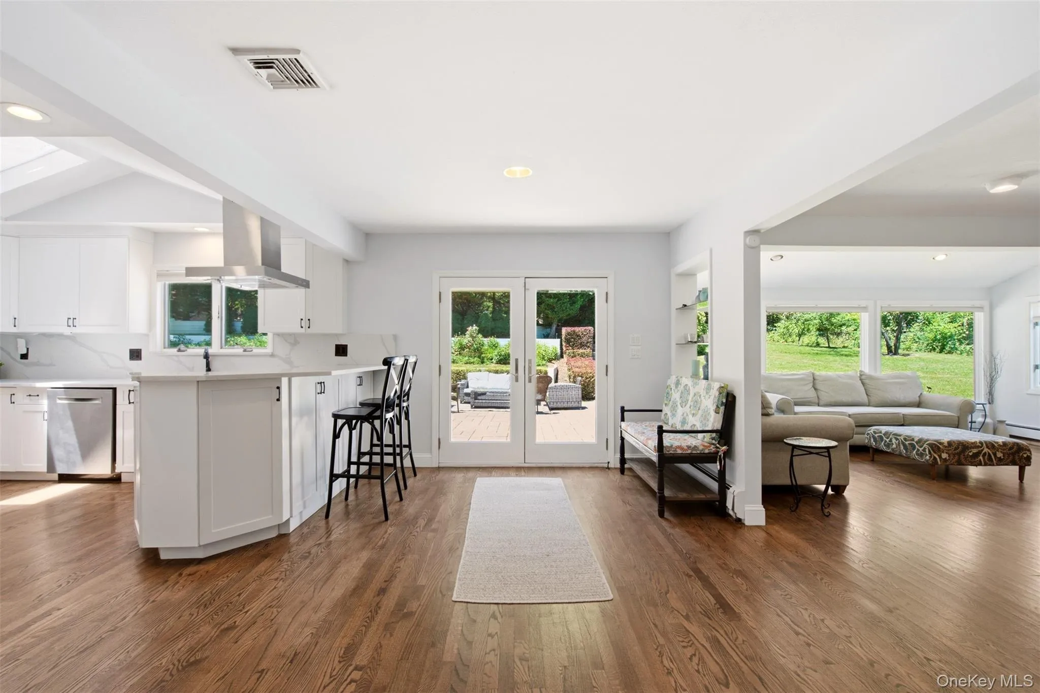 279 Hillcrest Lane, Oyster Bay, NY, 4 Bedrooms Bedrooms, 10 Rooms Rooms,3 BathroomsBathrooms,Residential,For Rent,Hillcrest,0,1010311 279 Hillcrest Lane, Oyster Bay, NY, 4 Bedrooms Bedrooms, 10 Rooms Rooms,3 BathroomsBathrooms,Residential,For Rent,Hillcrest,0,1010311