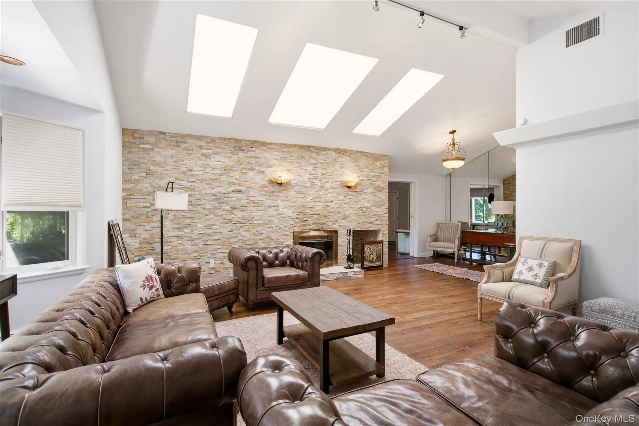 279 Hillcrest Lane, Oyster Bay, NY, 4 Bedrooms Bedrooms, 10 Rooms Rooms,3 BathroomsBathrooms,Residential,For Rent,Hillcrest,0,KEY1010311 279 Hillcrest Lane, Oyster Bay, NY, 4 Bedrooms Bedrooms, 10 Rooms Rooms,3 BathroomsBathrooms,Residential,For Rent,Hillcrest,0,KEY1010311